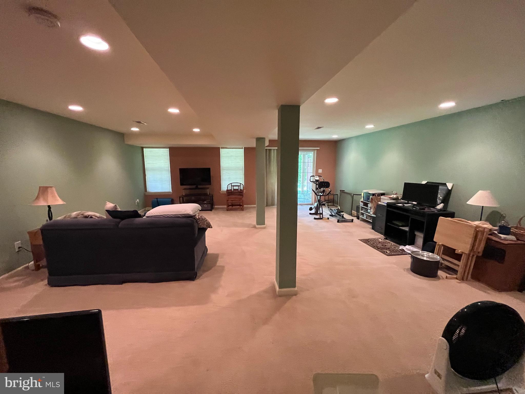 BRANDYWINE @ THORN - Residential