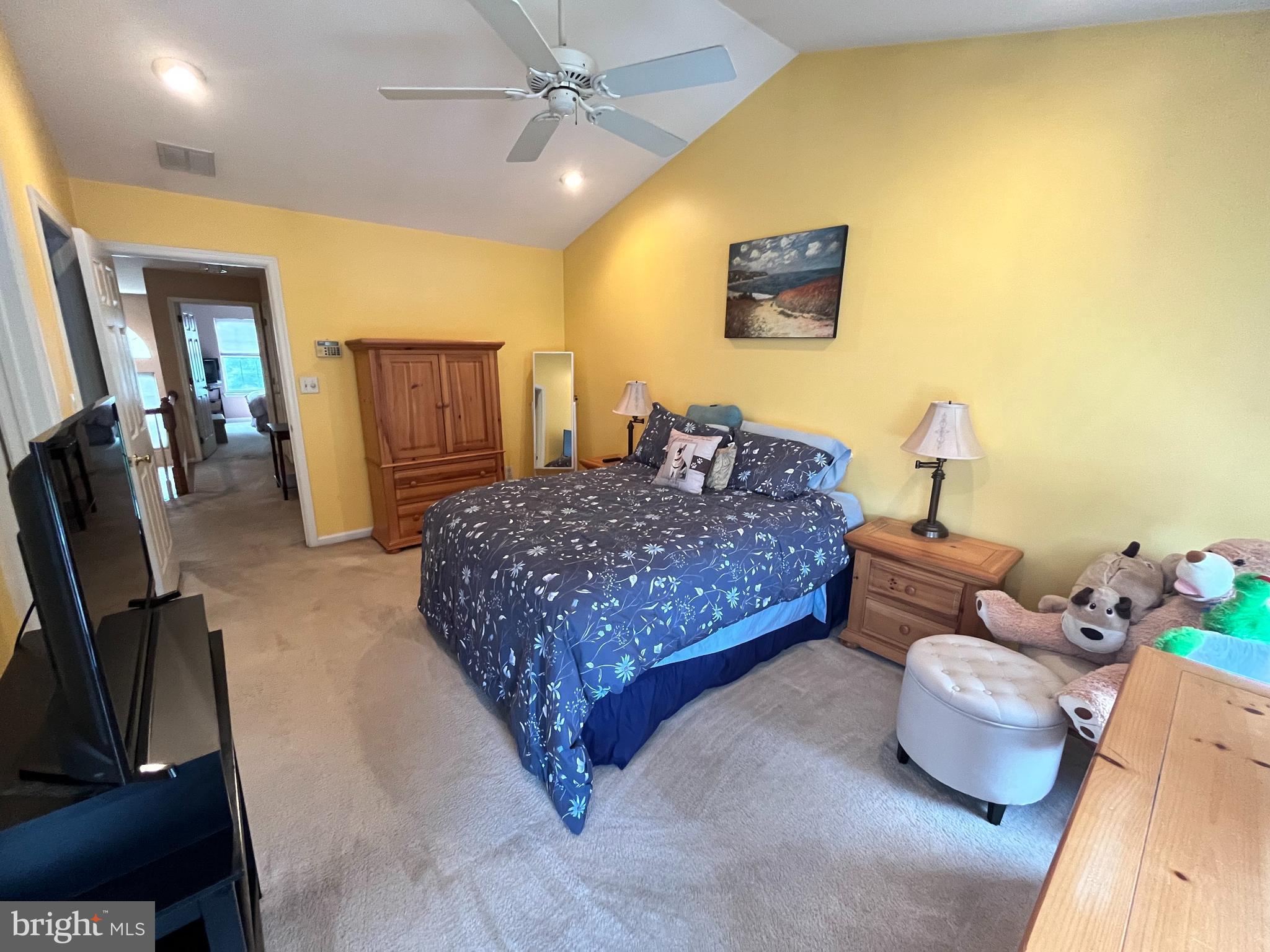 BRANDYWINE @ THORN - Residential