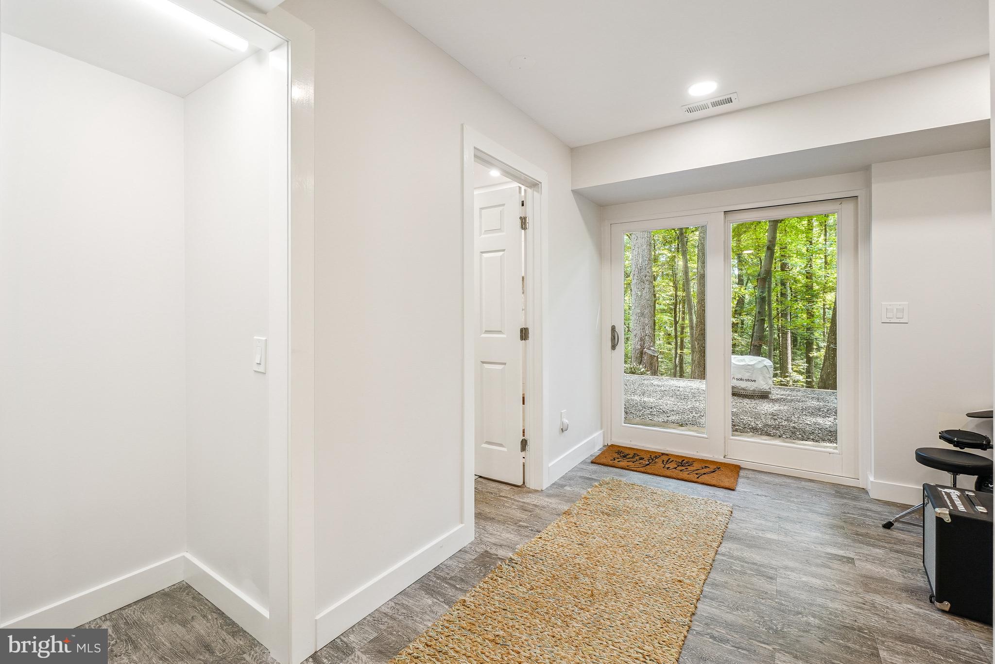 HARBOR HILLS - Residential