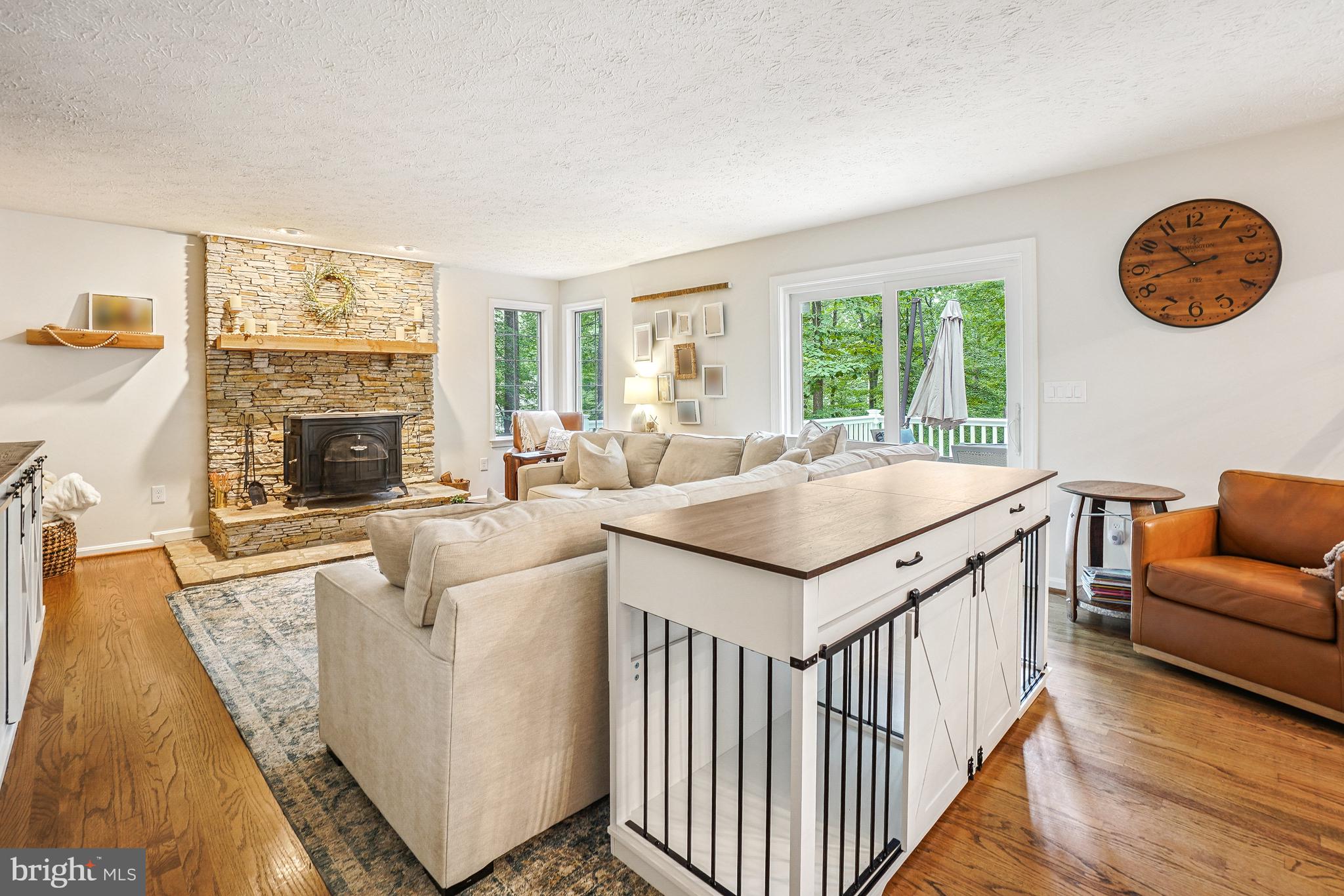 HARBOR HILLS - Residential