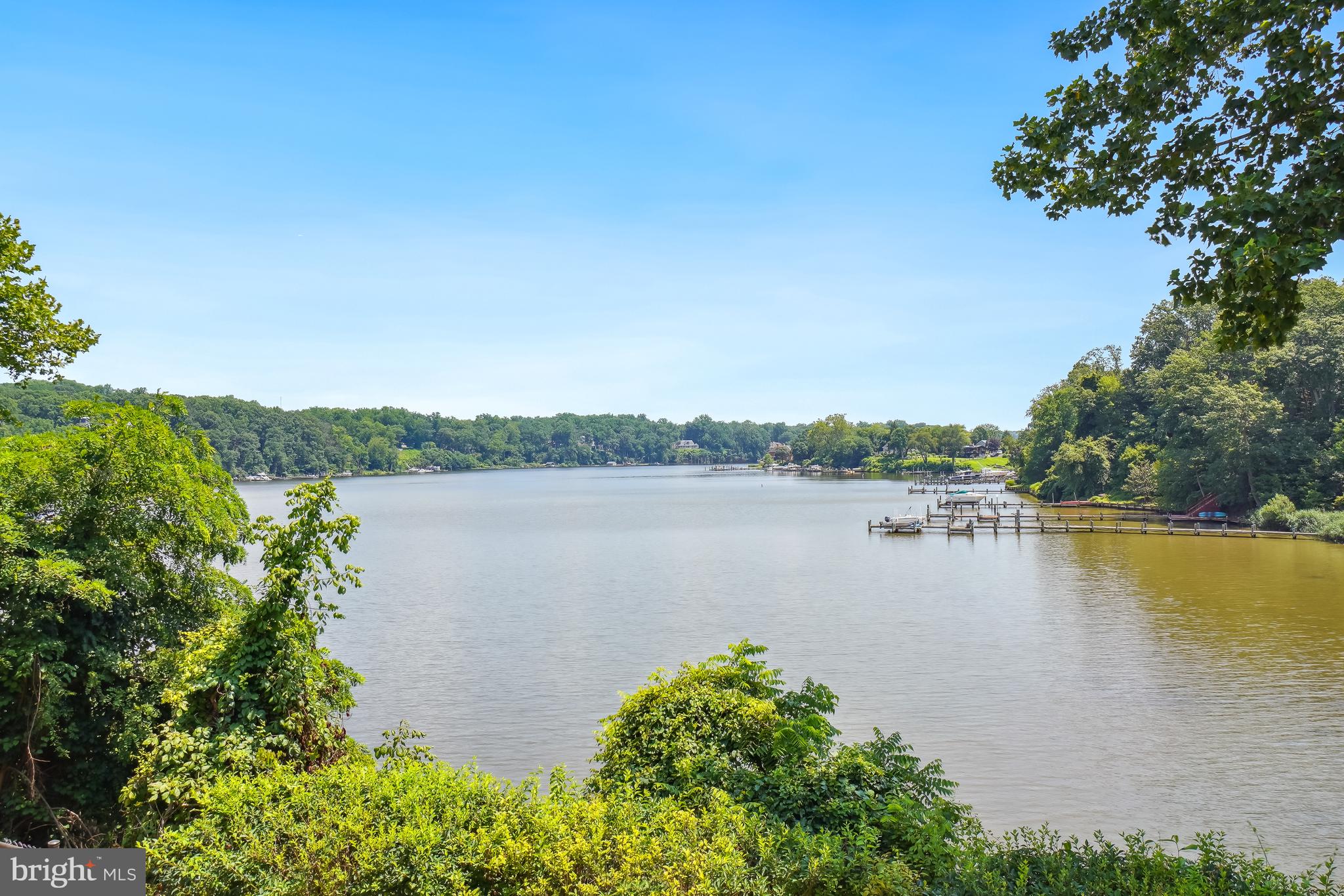 HARBOR HILLS - Residential