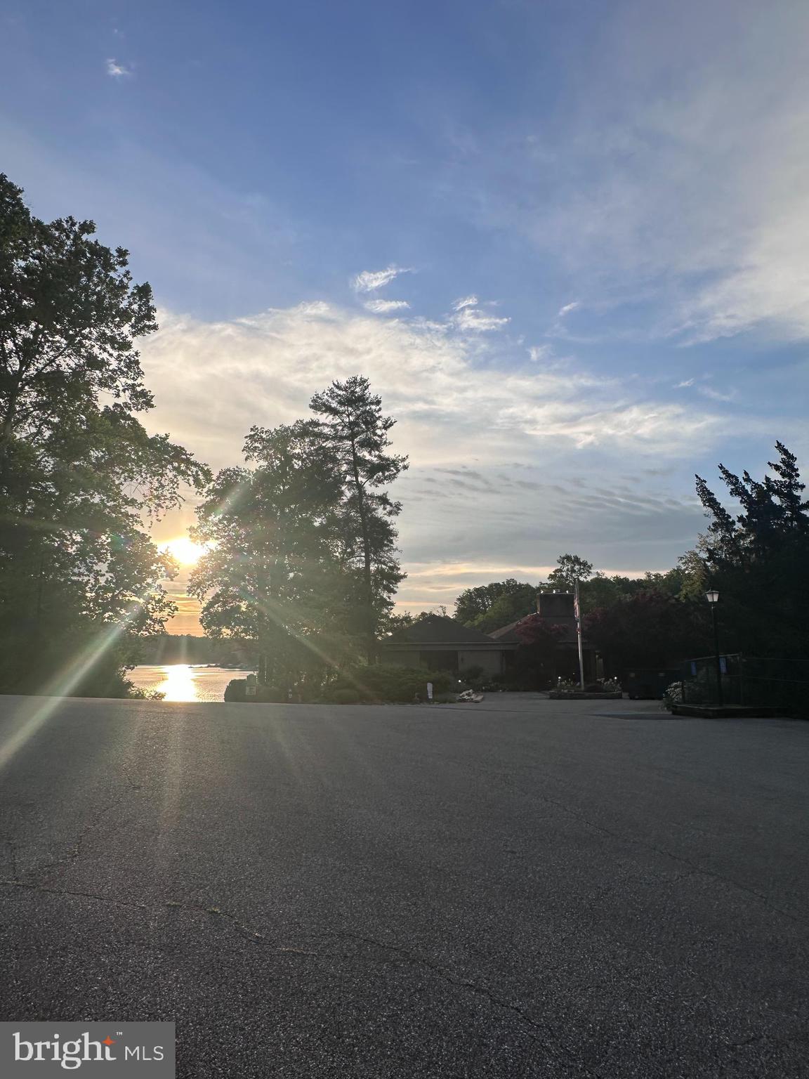 HARBOR HILLS - Residential