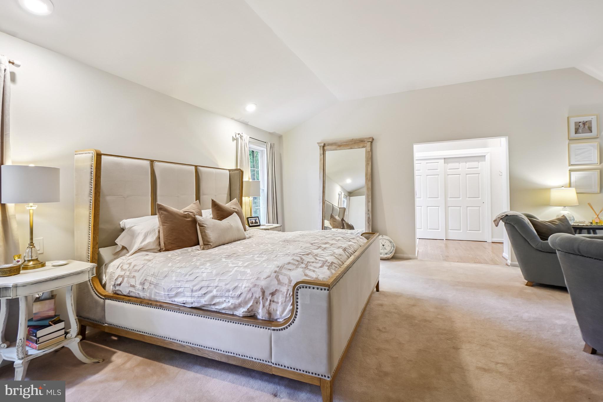 HARBOR HILLS - Residential