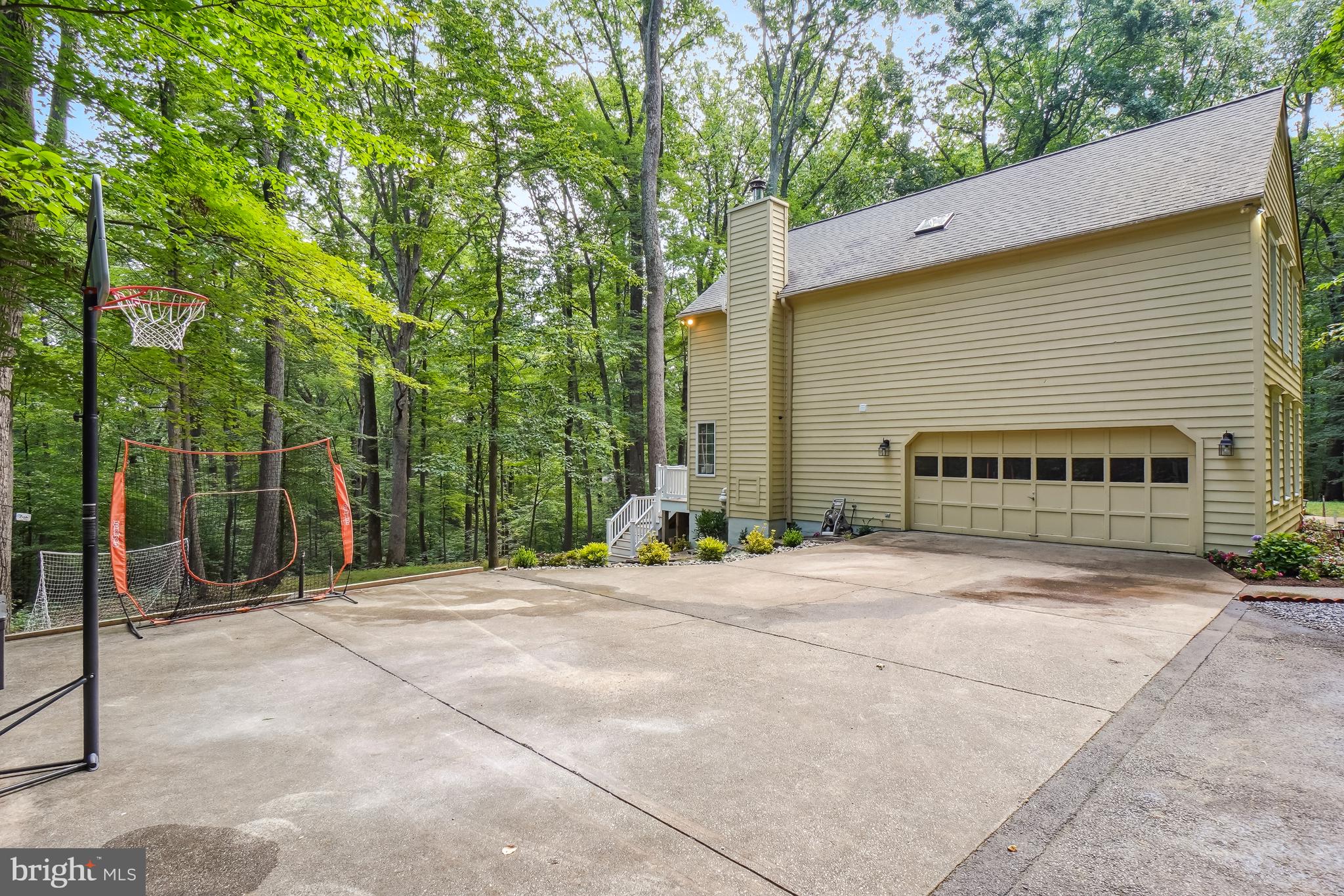 HARBOR HILLS - Residential