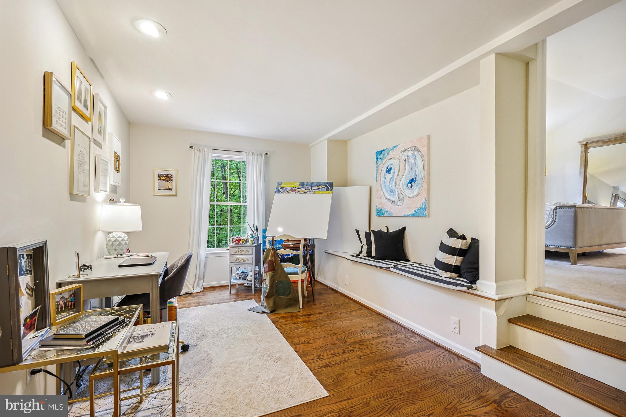 HARBOR HILLS - Residential