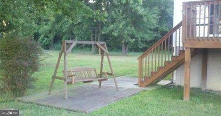 BOWLEYS QUARTERS - Residential Lease