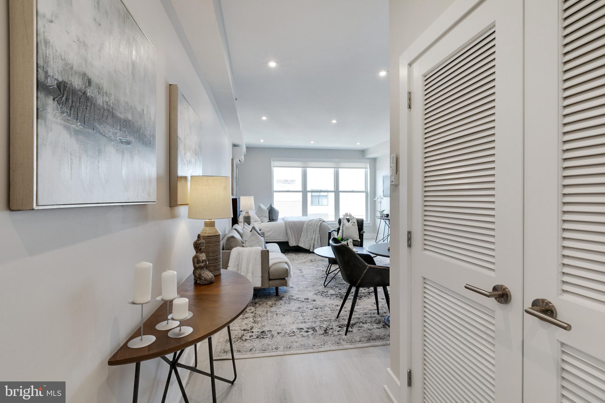 FRANCISVILLE - Residential Lease