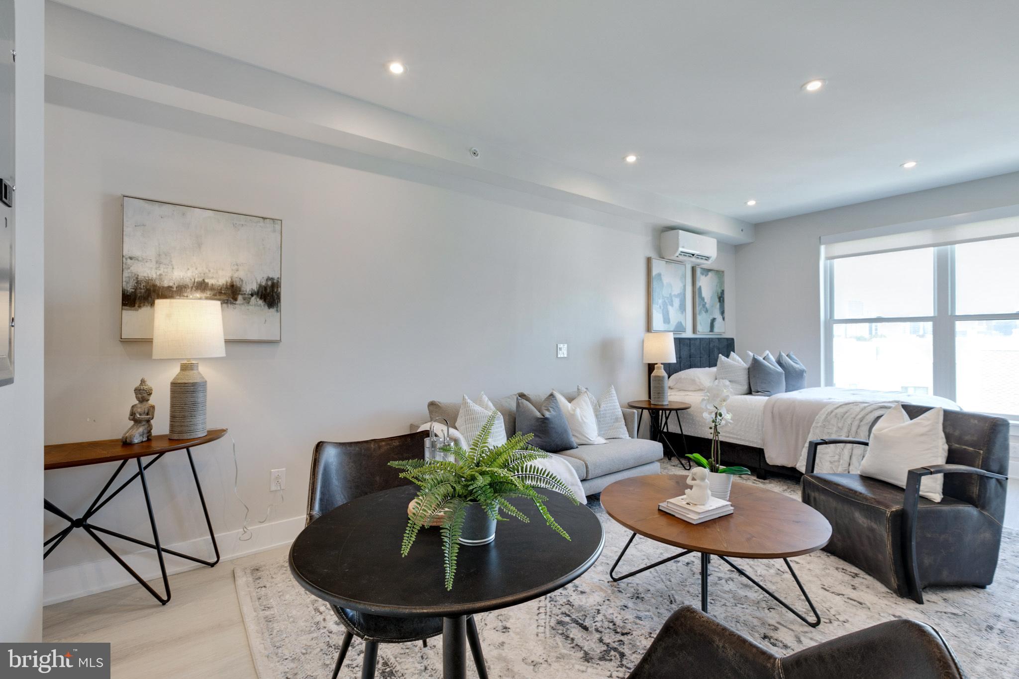 FRANCISVILLE - Residential Lease