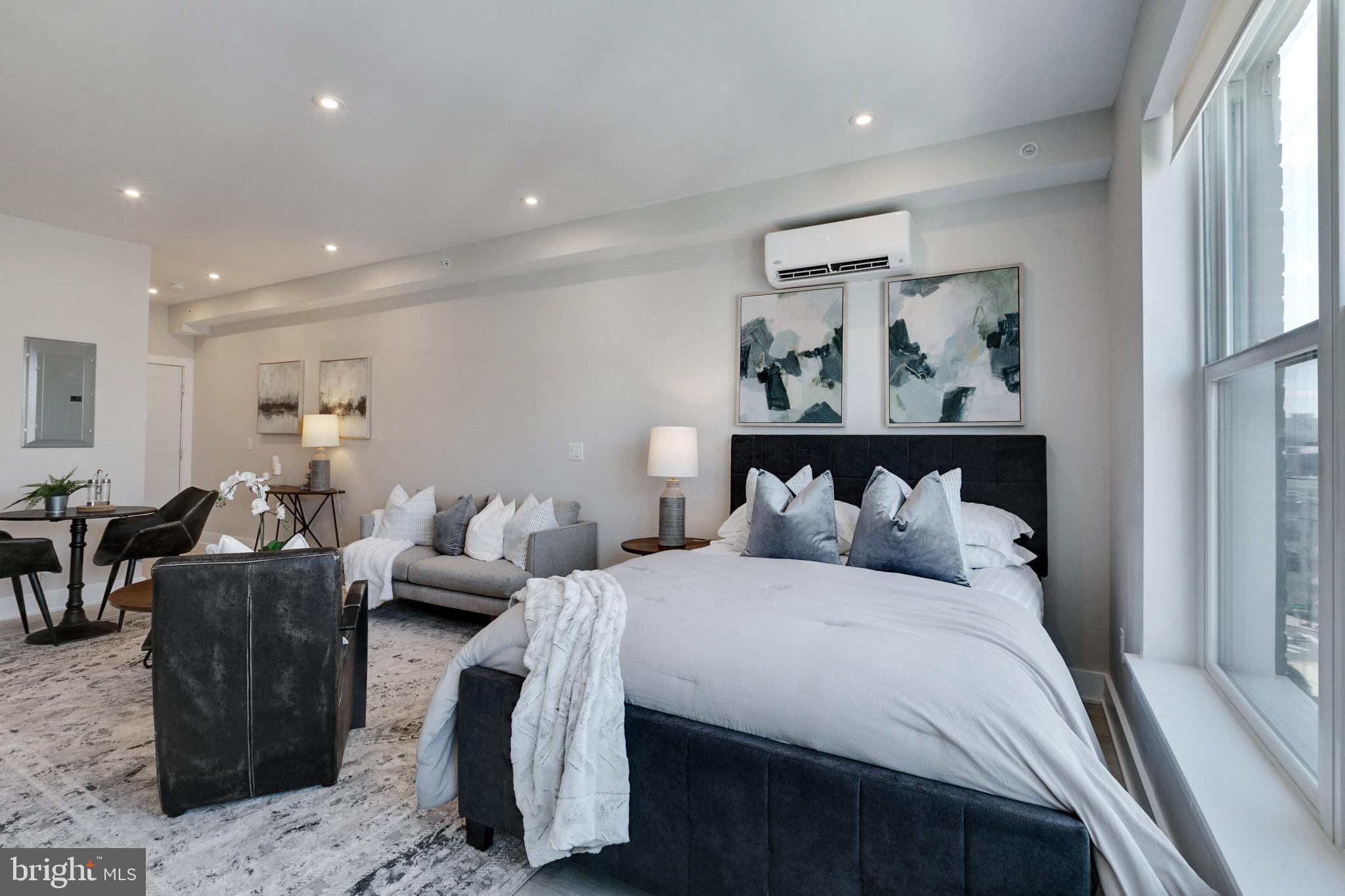 FRANCISVILLE - Residential Lease