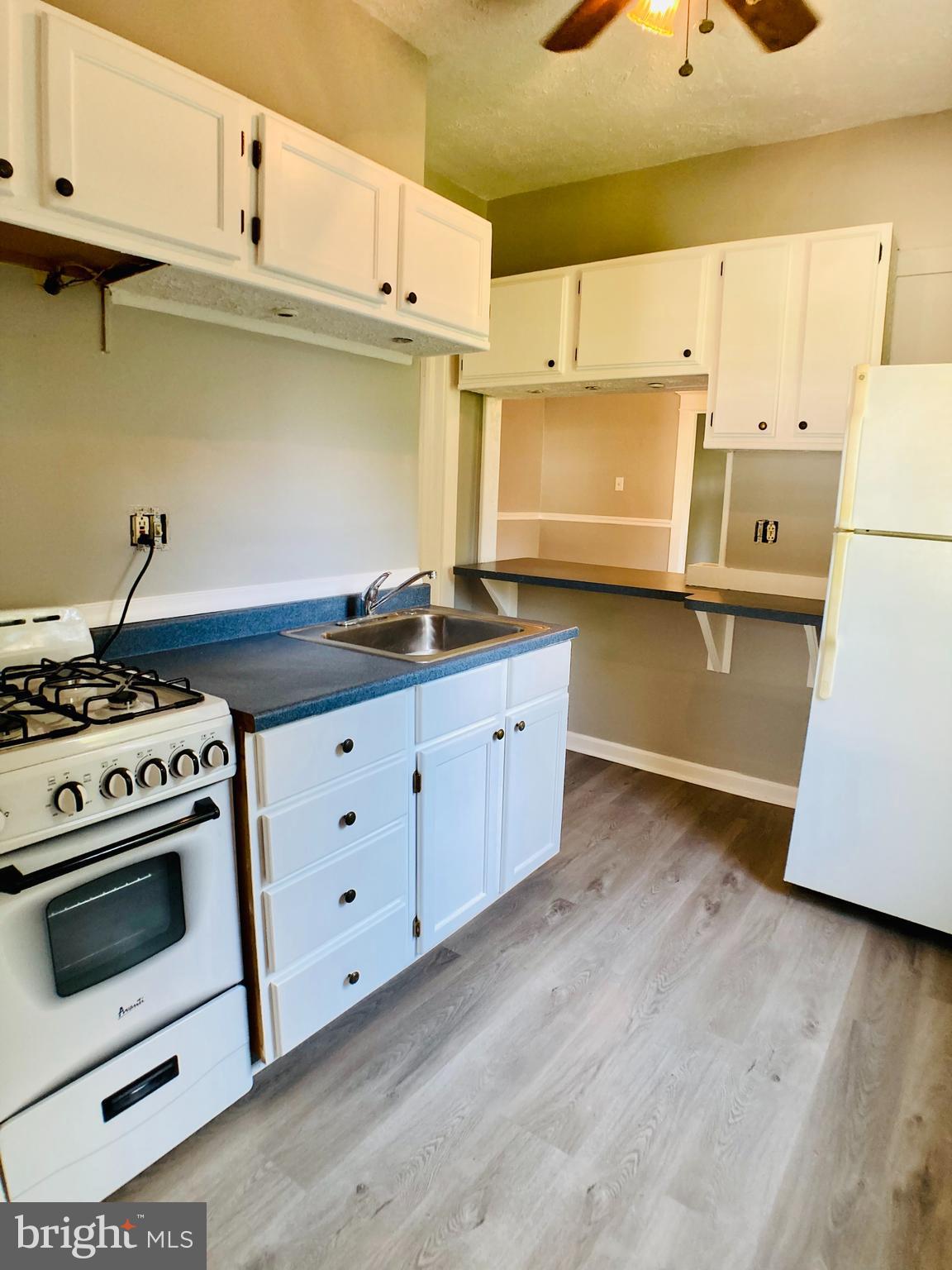 RIDLEY PARK - Residential Lease