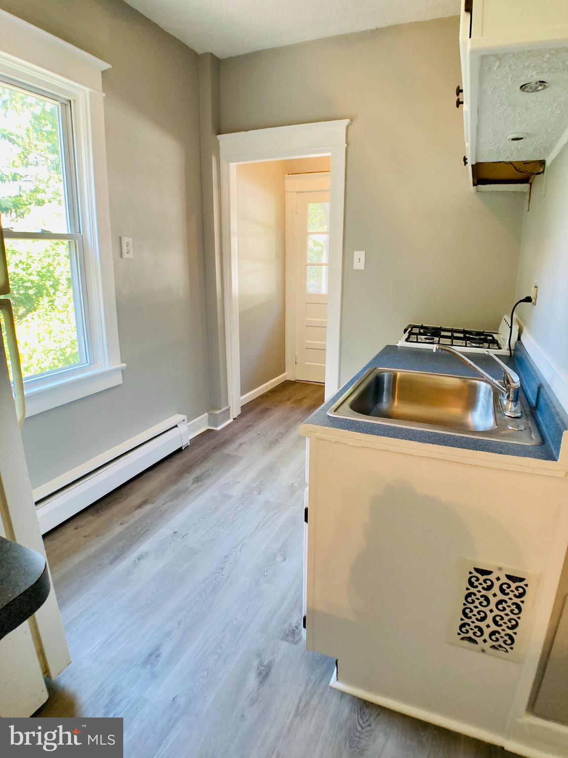 RIDLEY PARK - Residential Lease