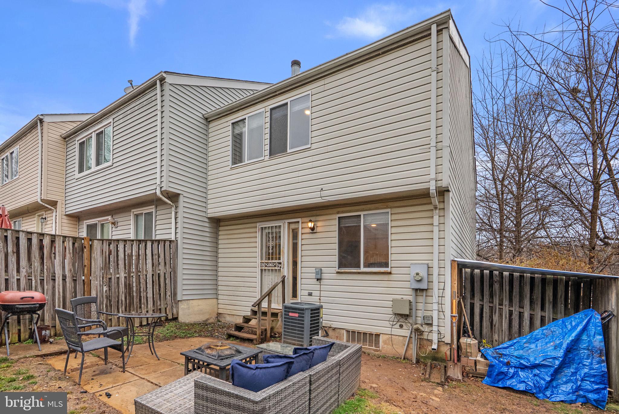 GUNNERS LAKE VILLAGE - Residential