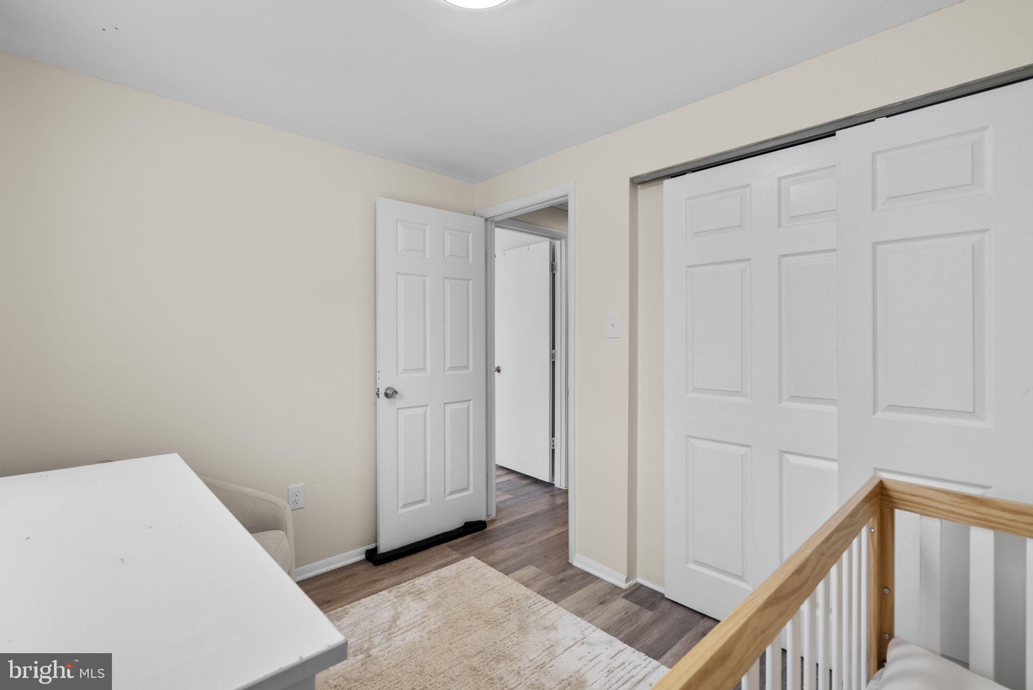 GUNNERS LAKE VILLAGE - Residential