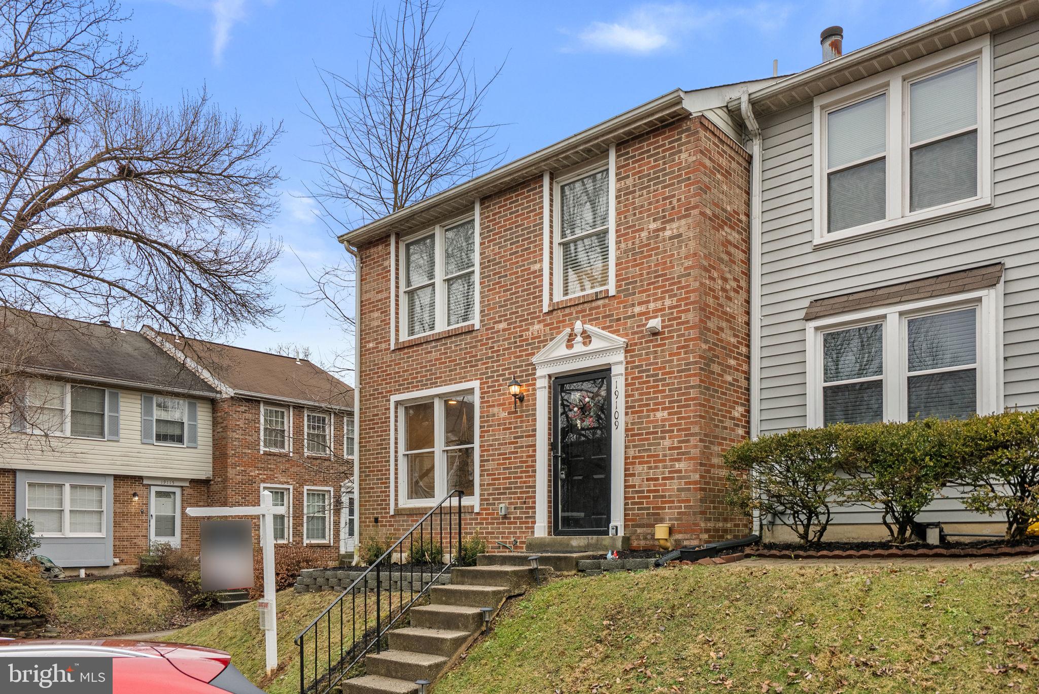 GUNNERS LAKE VILLAGE - Residential