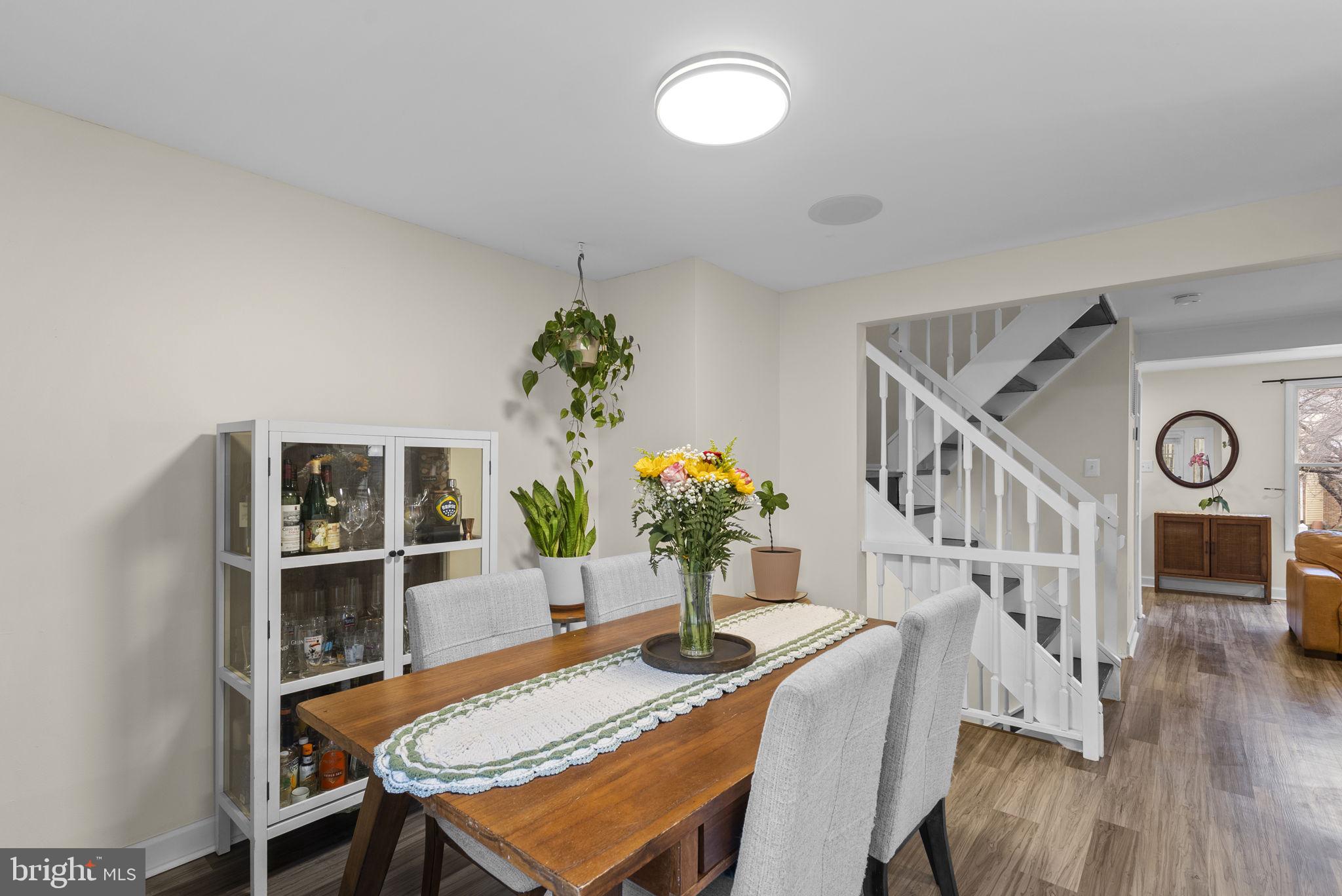 GUNNERS LAKE VILLAGE - Residential