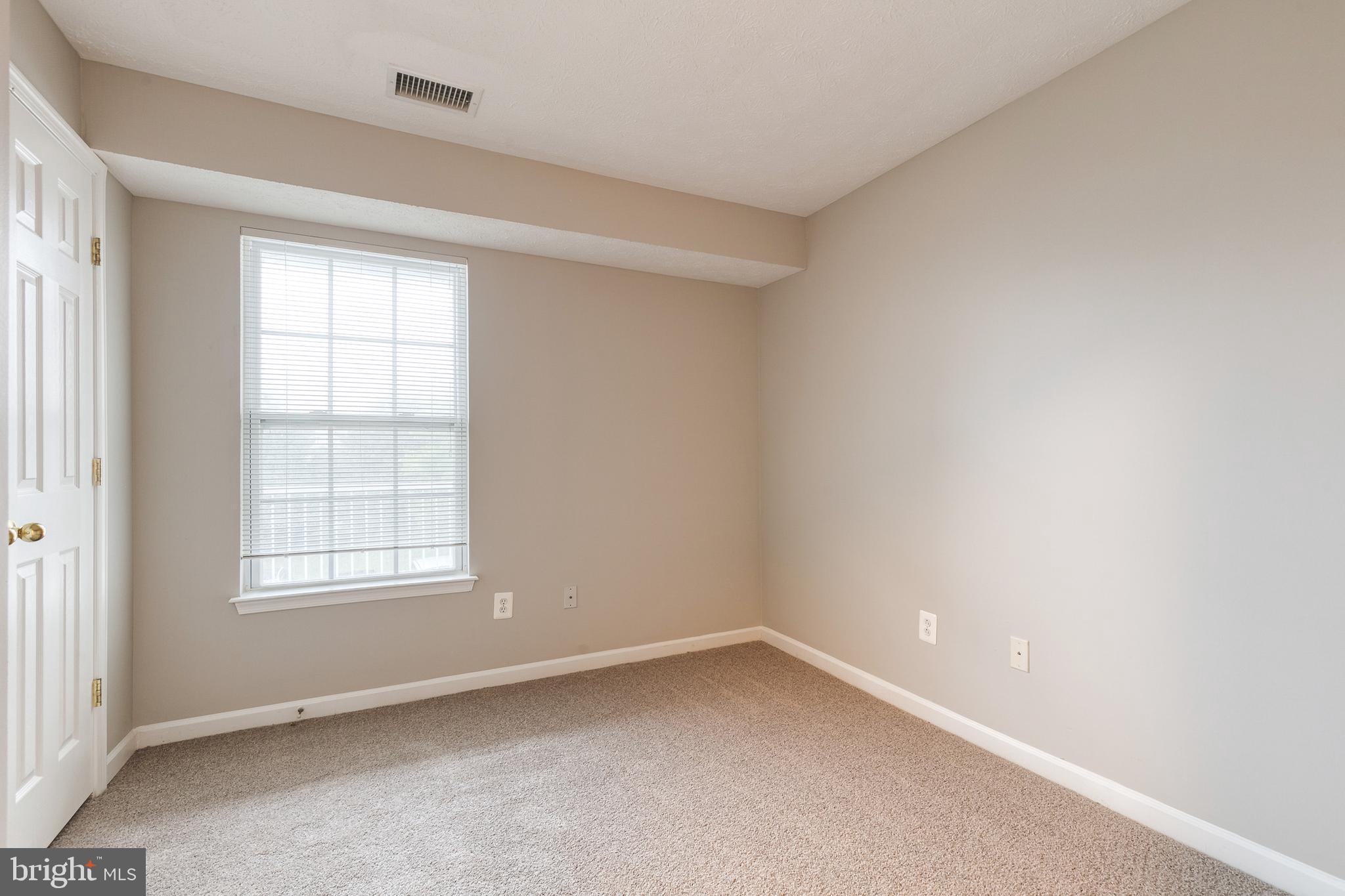 VILLAGE OF MILL RUN - Residential