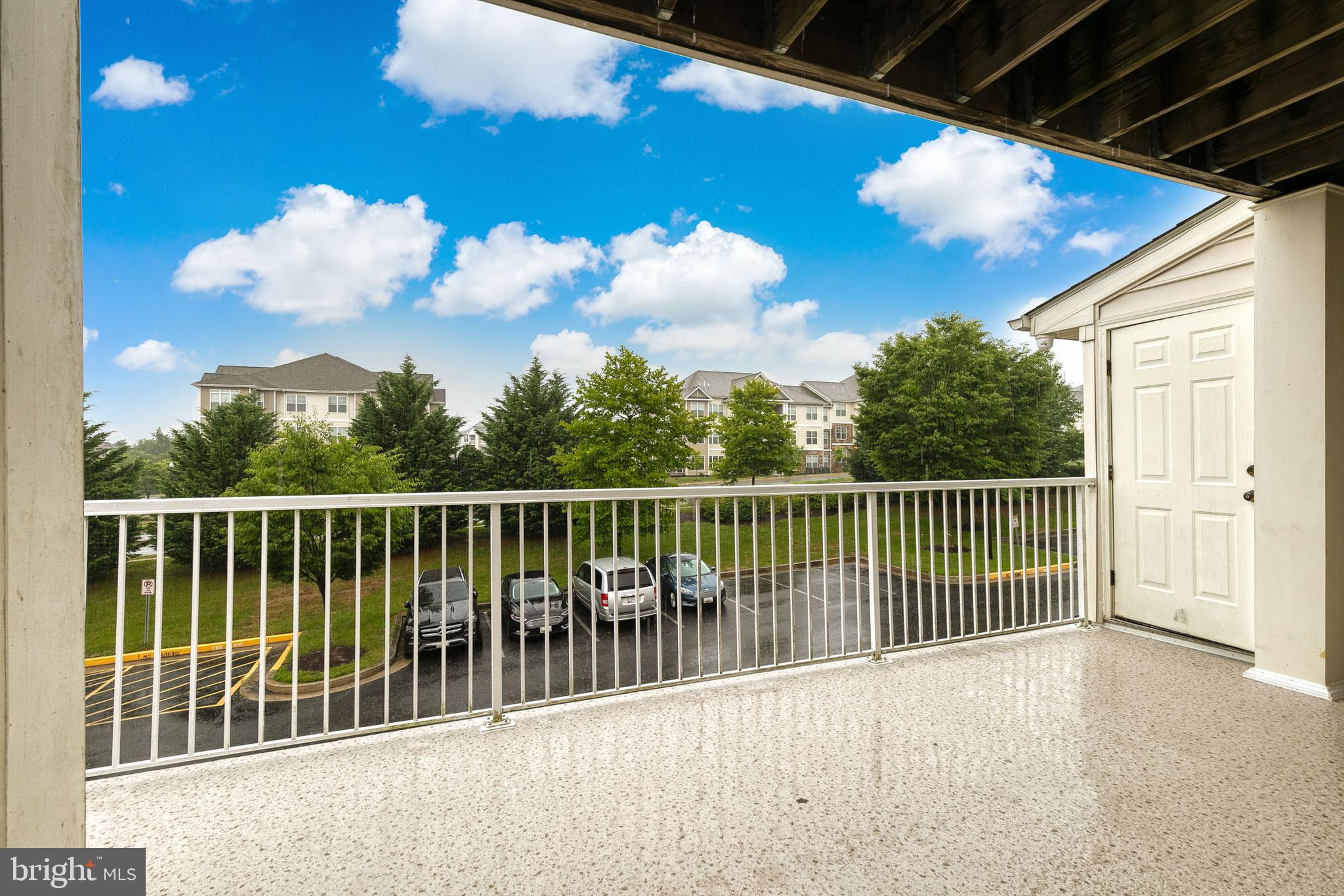 VILLAGE OF MILL RUN - Residential