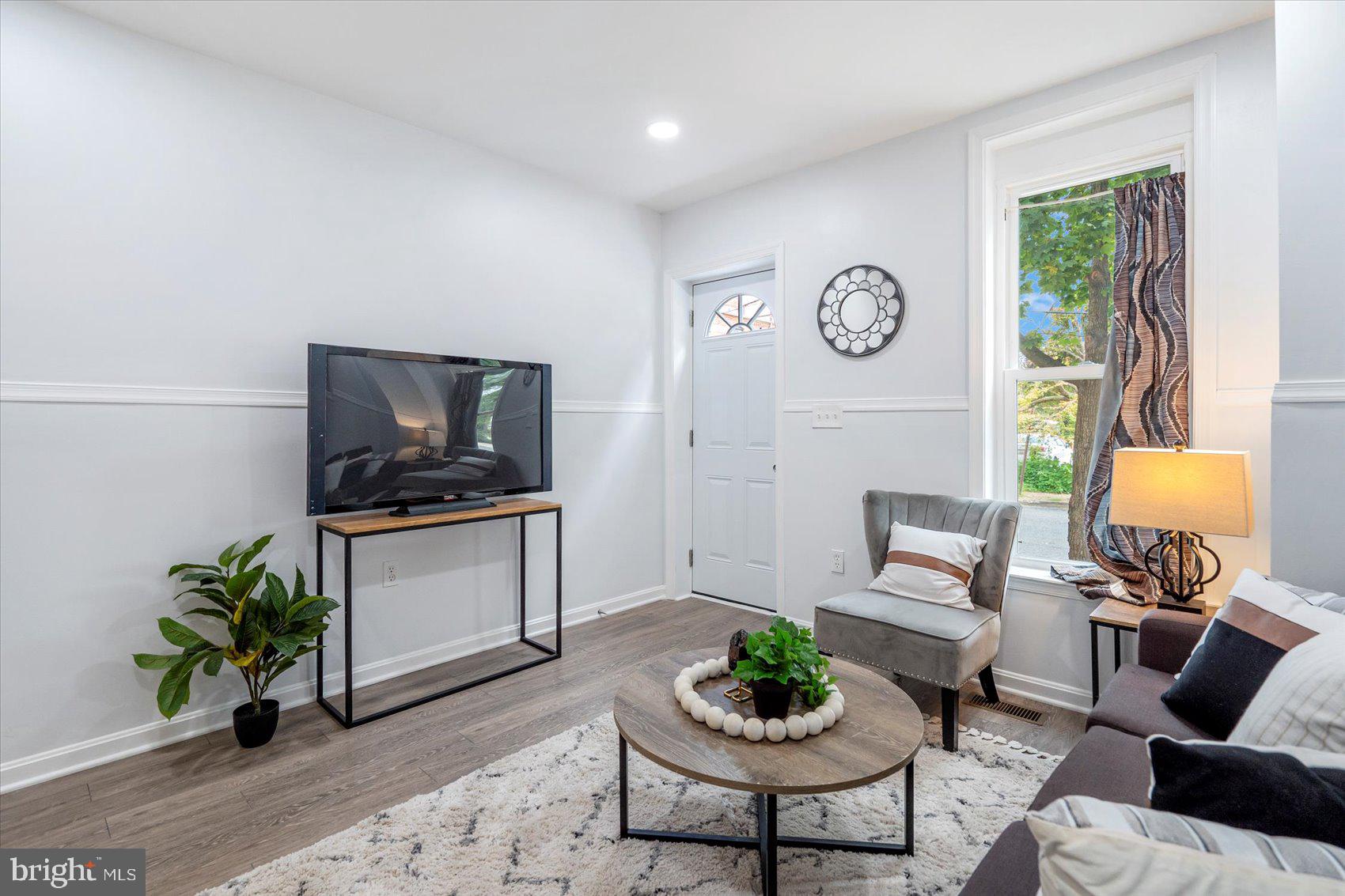 WASHINGTON VILLAGE - Residential Lease