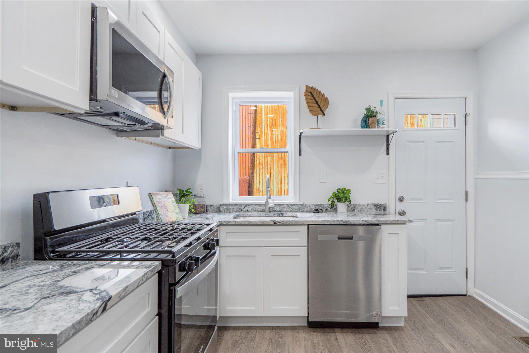 WASHINGTON VILLAGE - Residential Lease