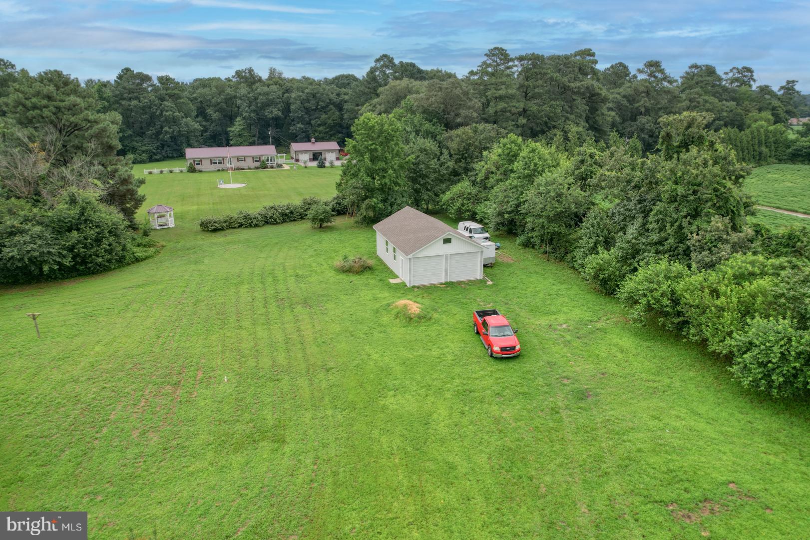 11720 KENSINGTON WAY