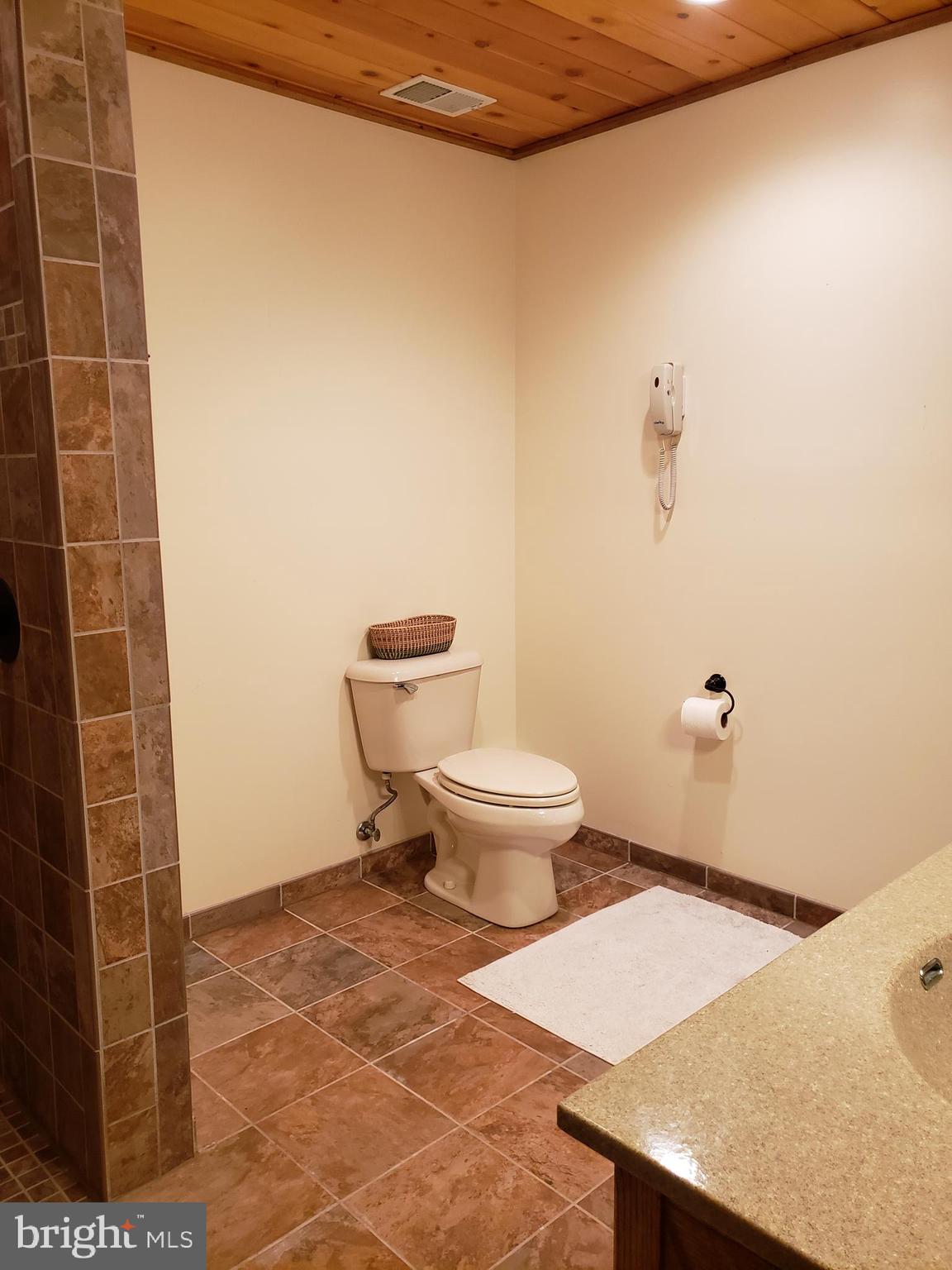 RIVER RIDGE - Residential