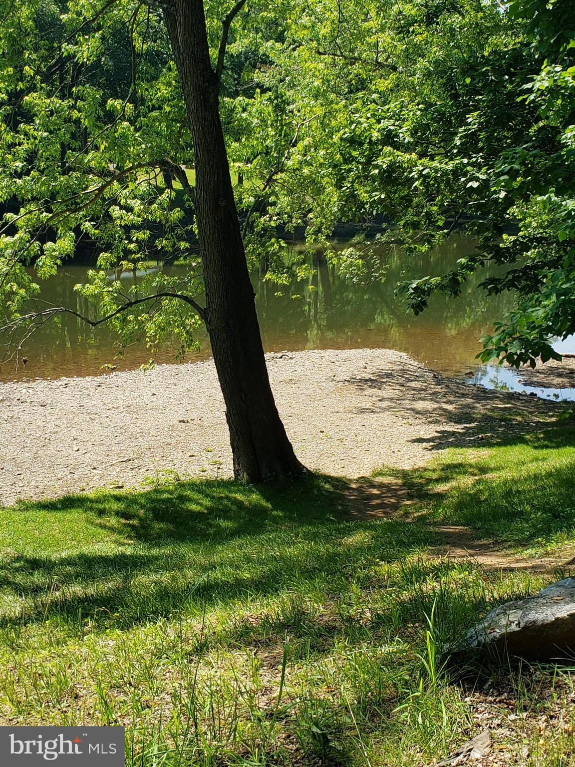 RIVER RIDGE - Residential