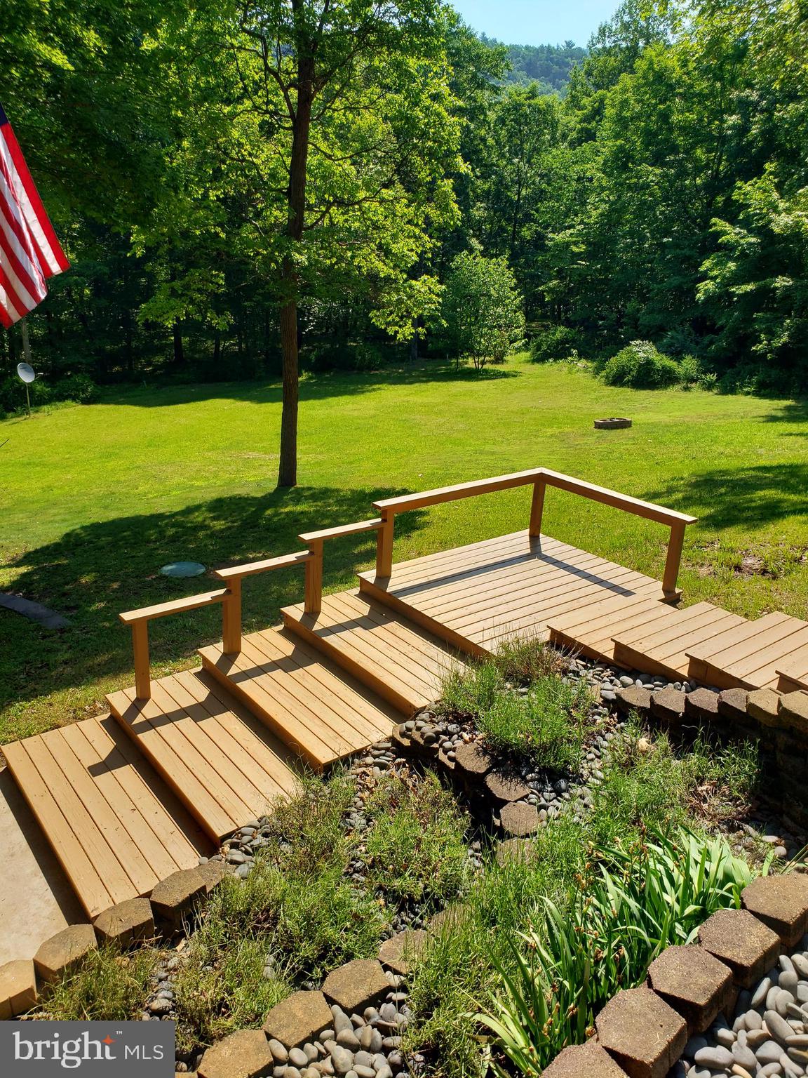 RIVER RIDGE - Residential