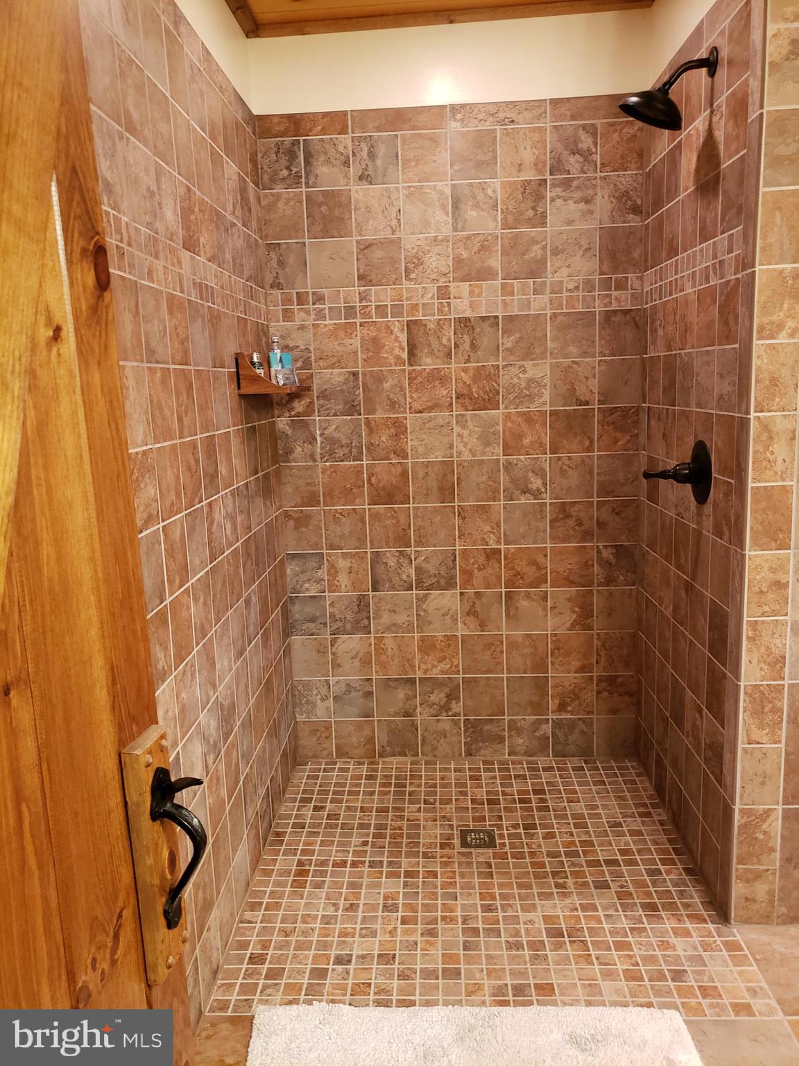 RIVER RIDGE - Residential