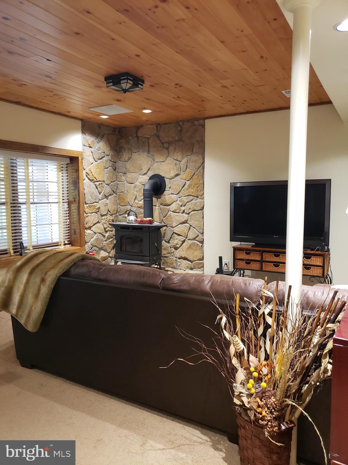 RIVER RIDGE - Residential