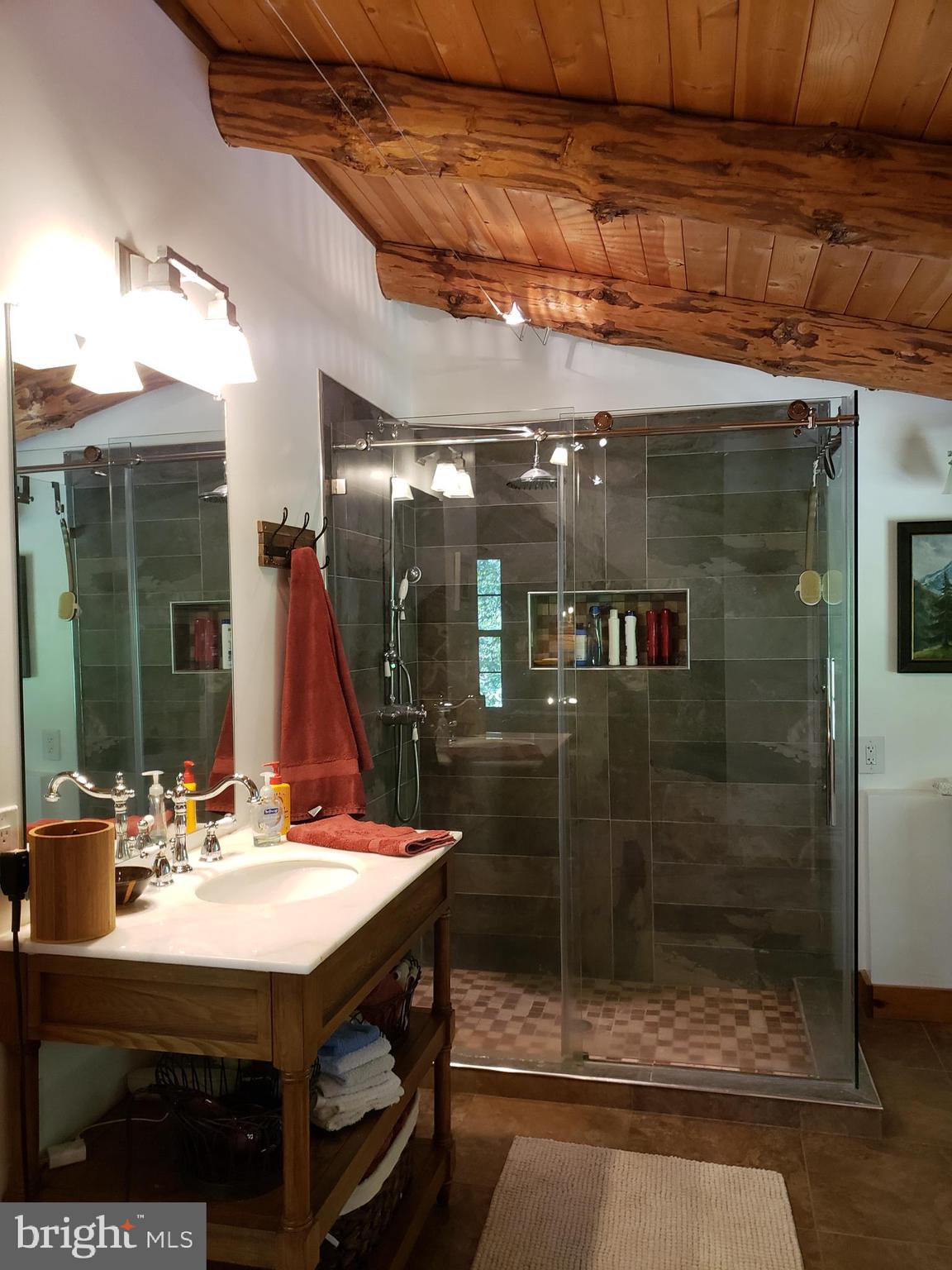 RIVER RIDGE - Residential