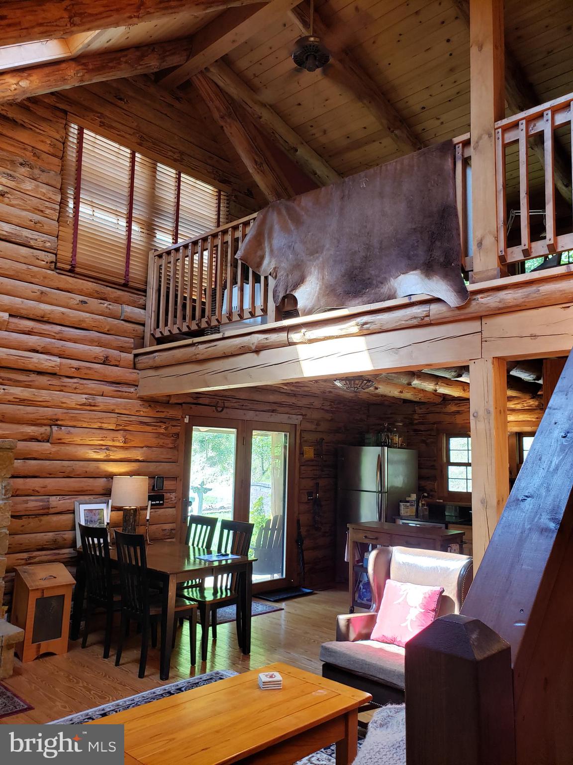 RIVER RIDGE - Residential