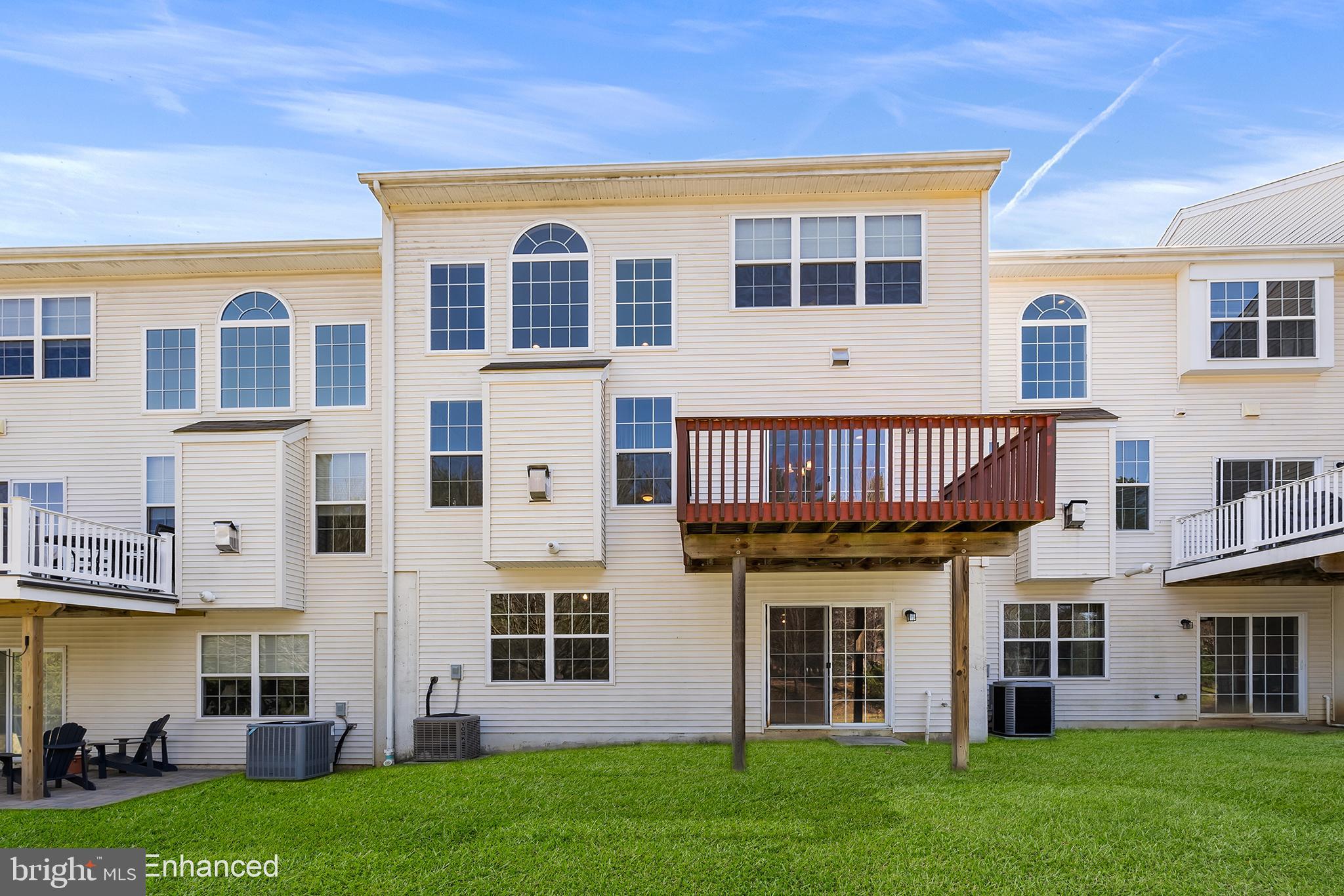 THORNBURY - Residential