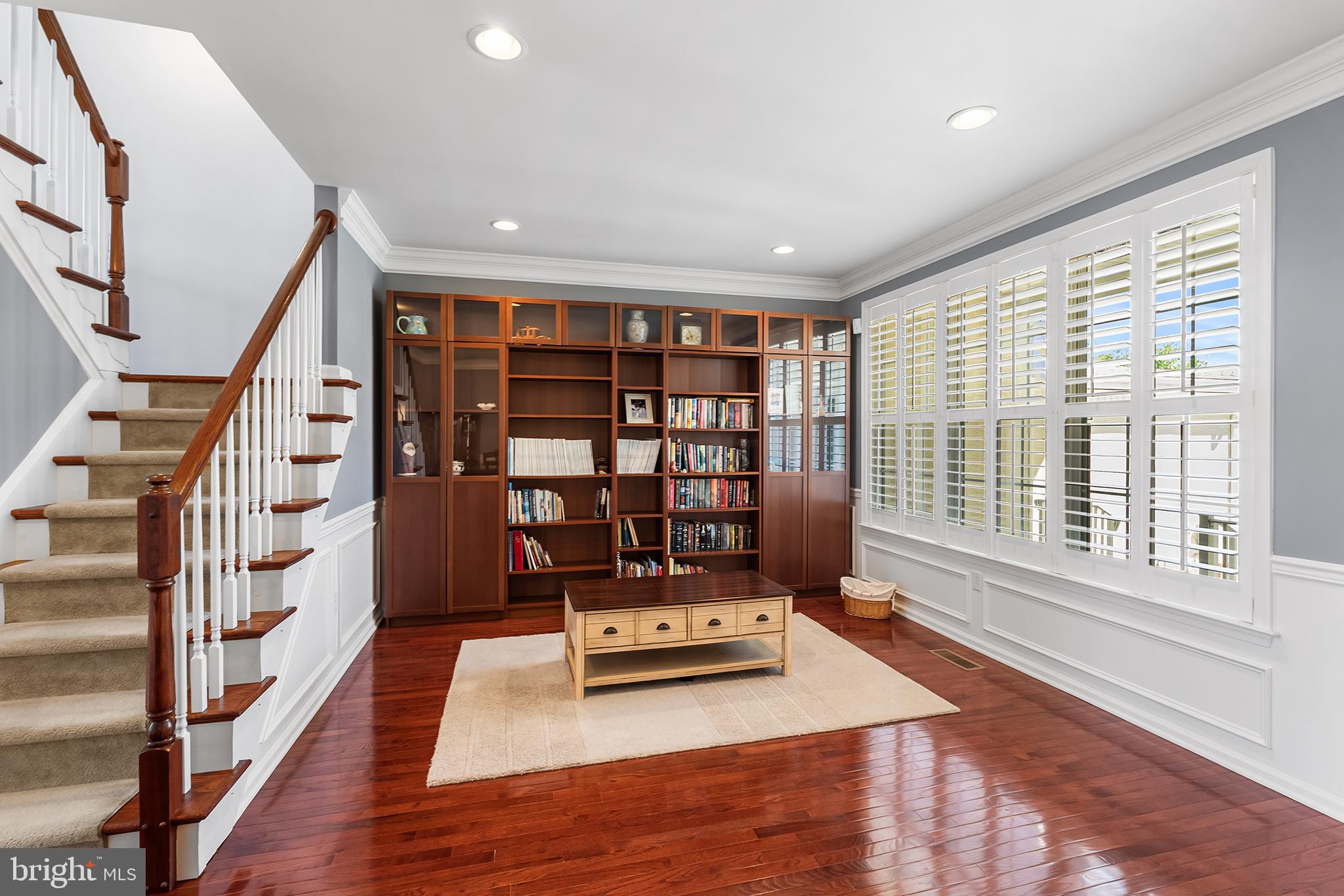 THORNBURY - Residential