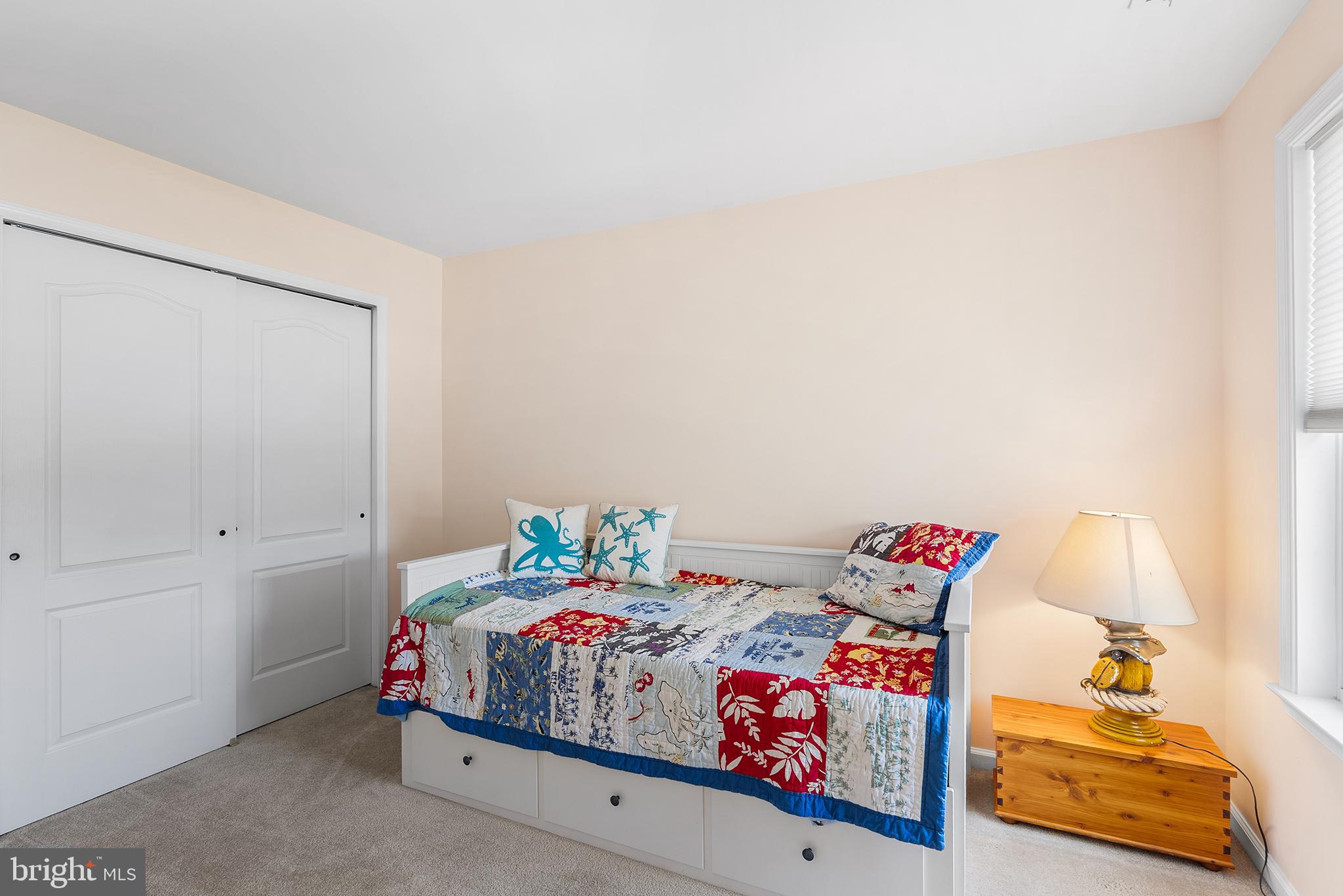 THORNBURY - Residential