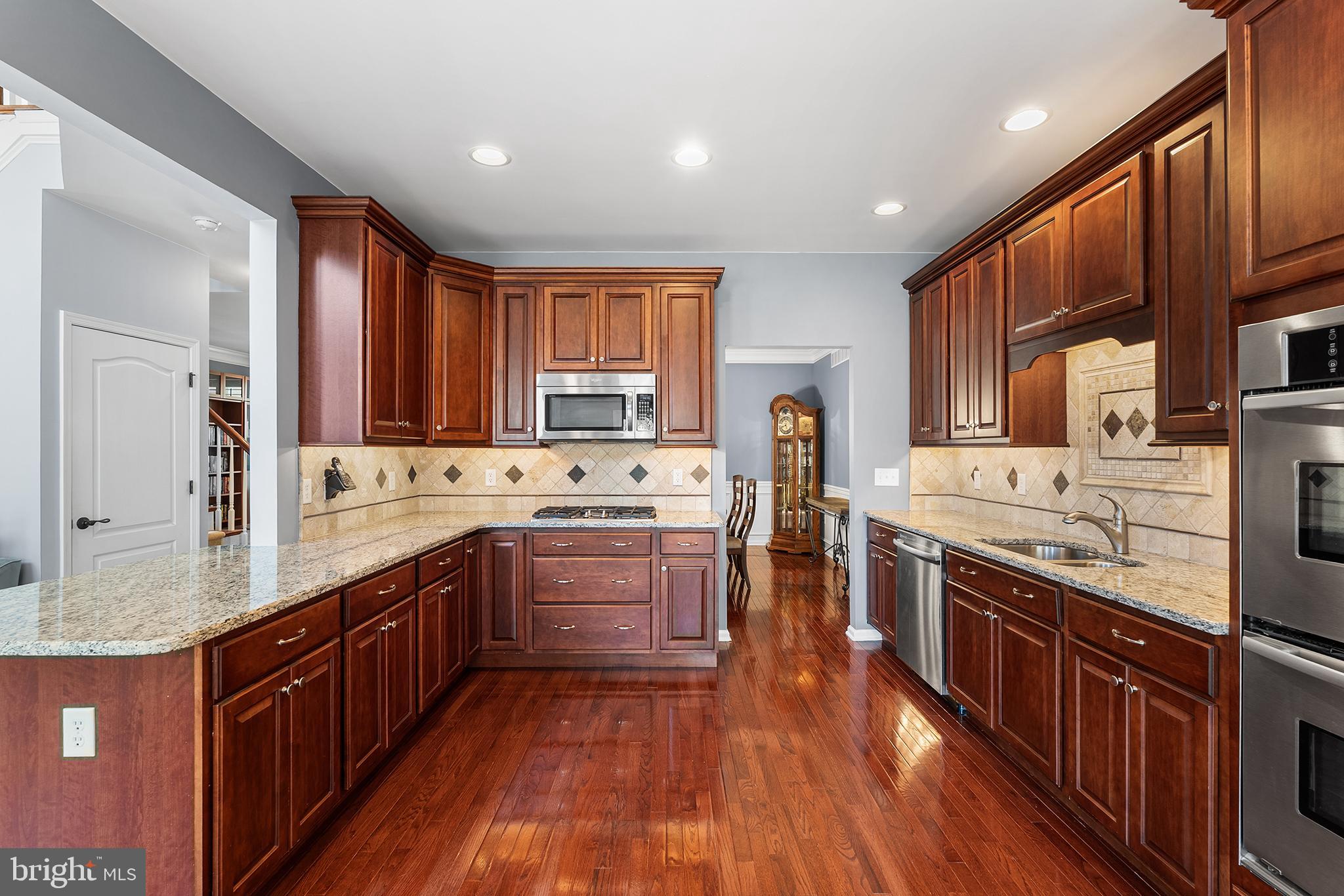 THORNBURY - Residential