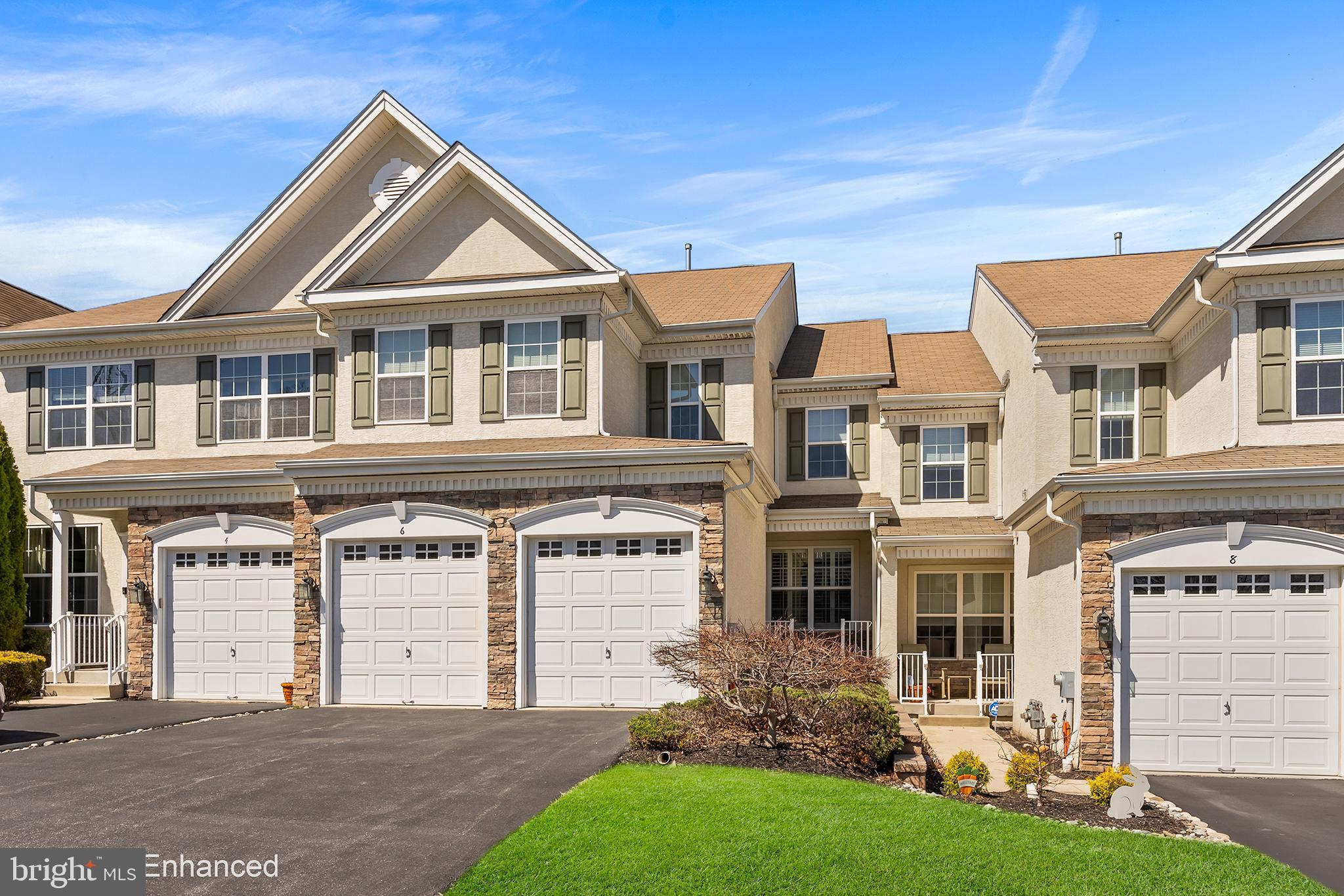 THORNBURY - Residential