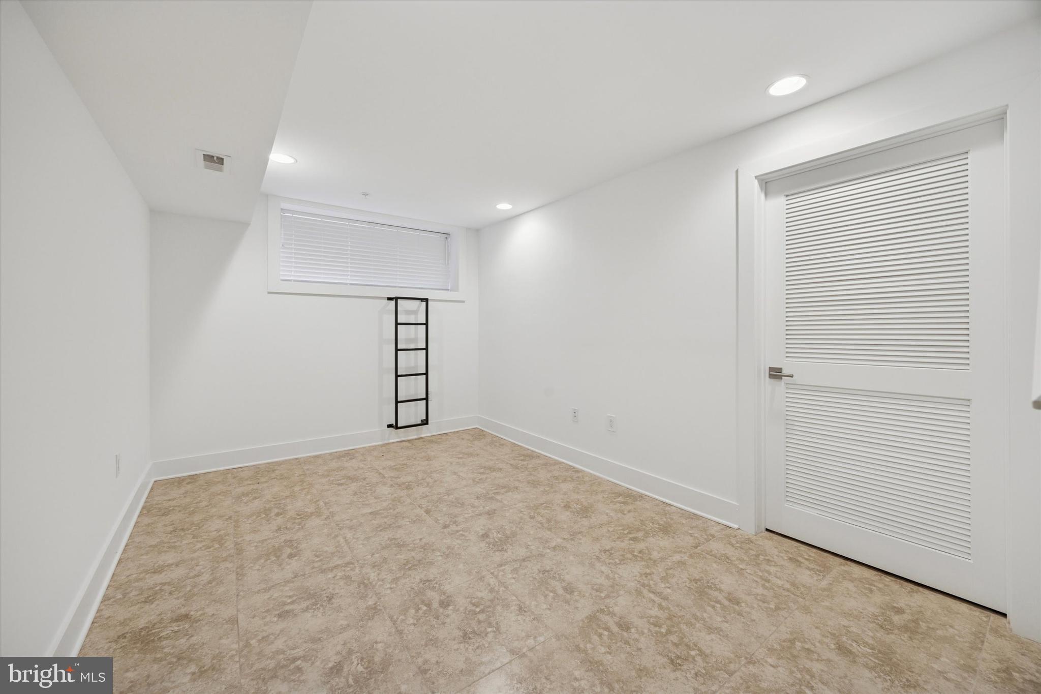 OLD CITY - Residential