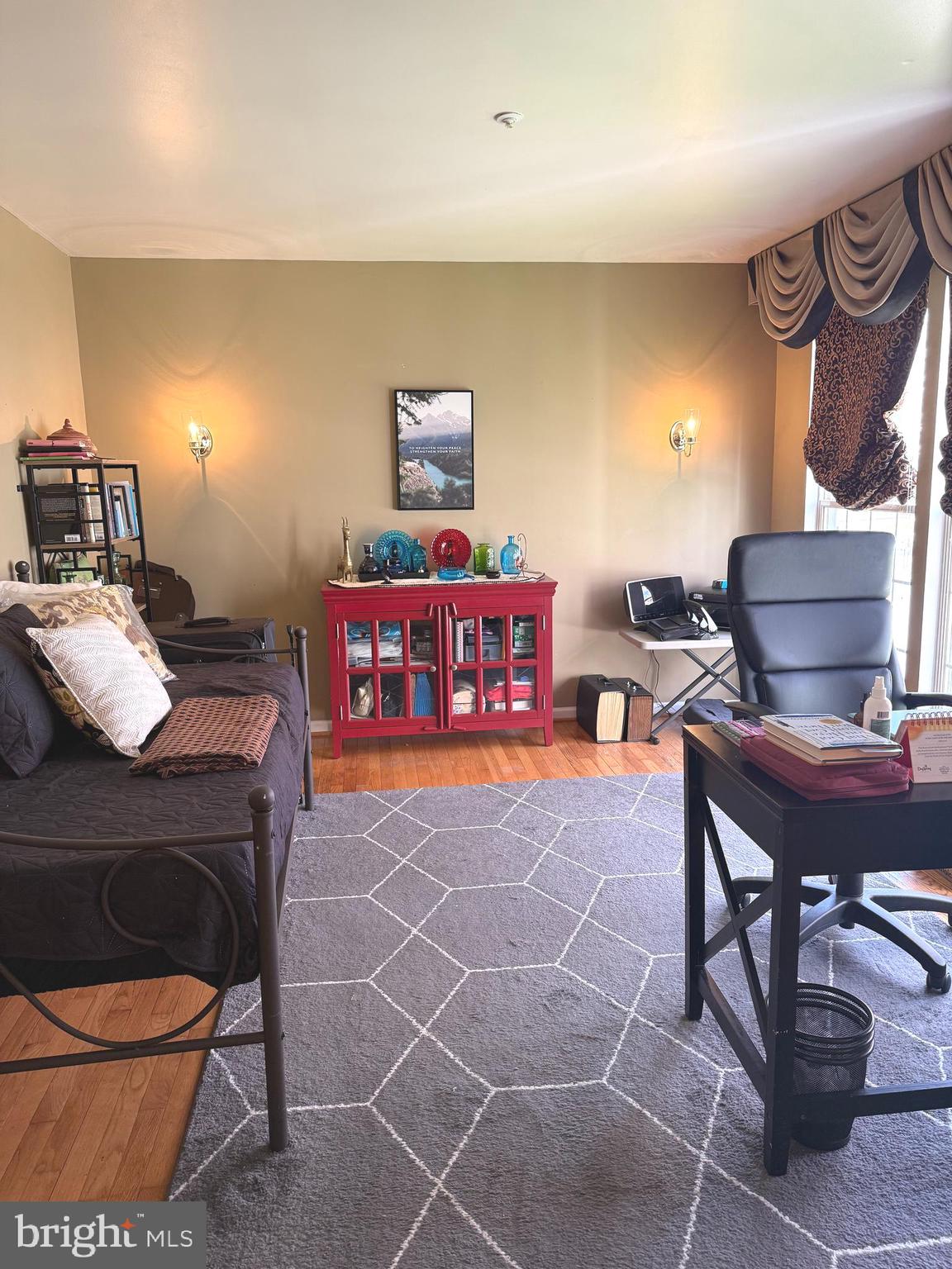 SOUTHLAKE - Residential