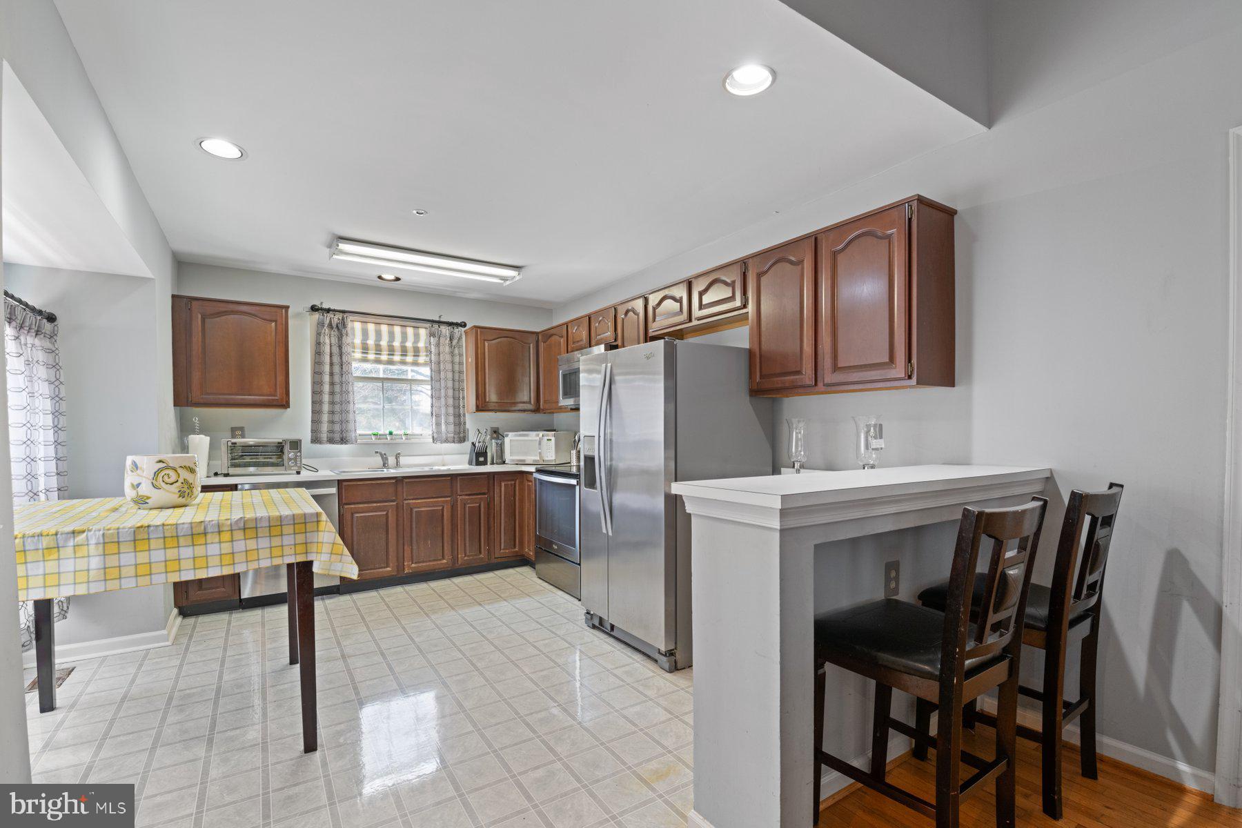 SOUTHLAKE - Residential