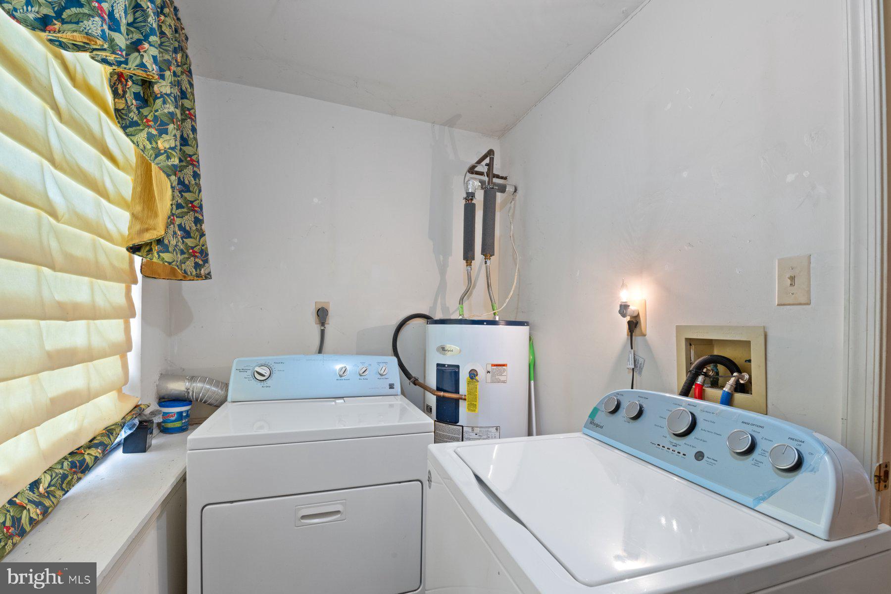 SOUTHLAKE - Residential