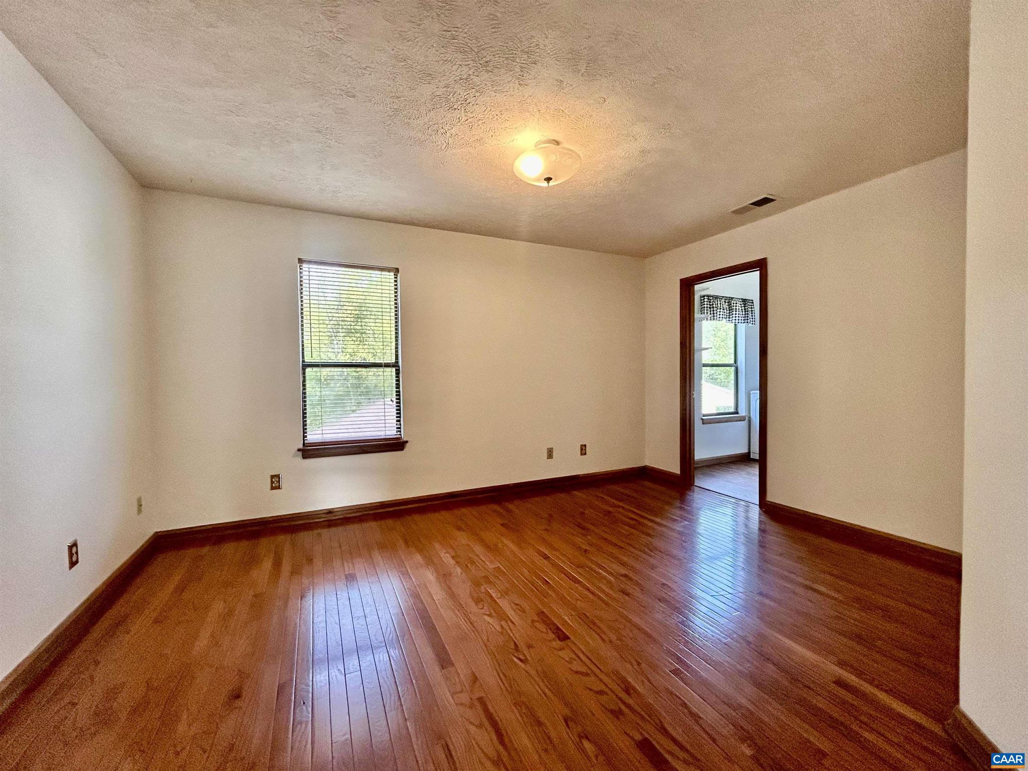 LAKE MONTICELLO - Residential Lease