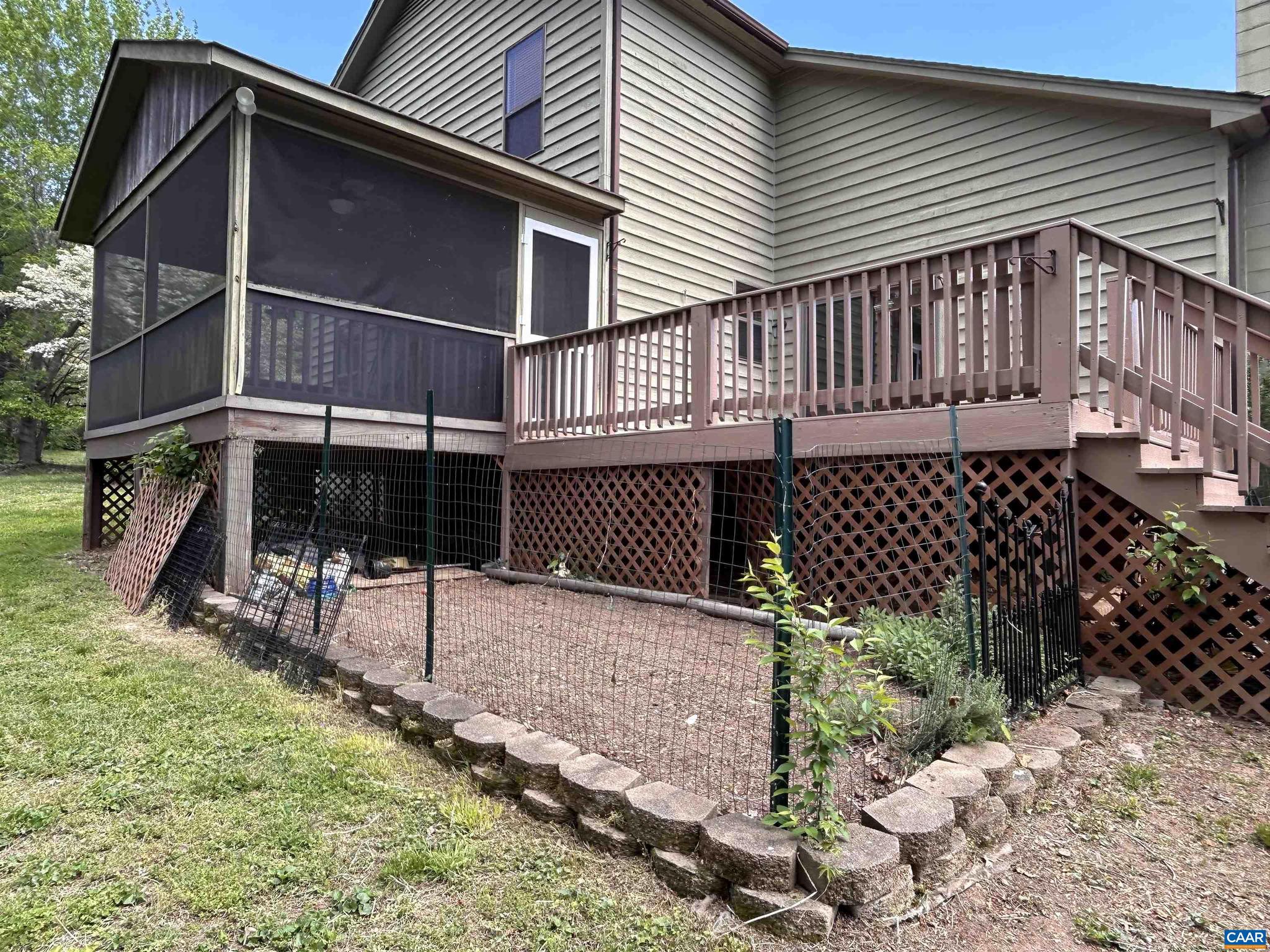 LAKE MONTICELLO - Residential Lease