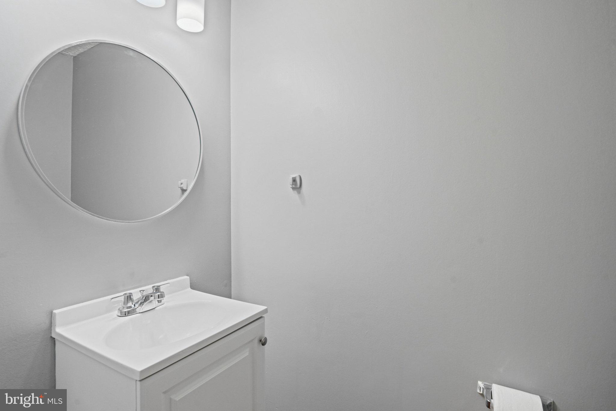 OAK SPRINGS - Residential