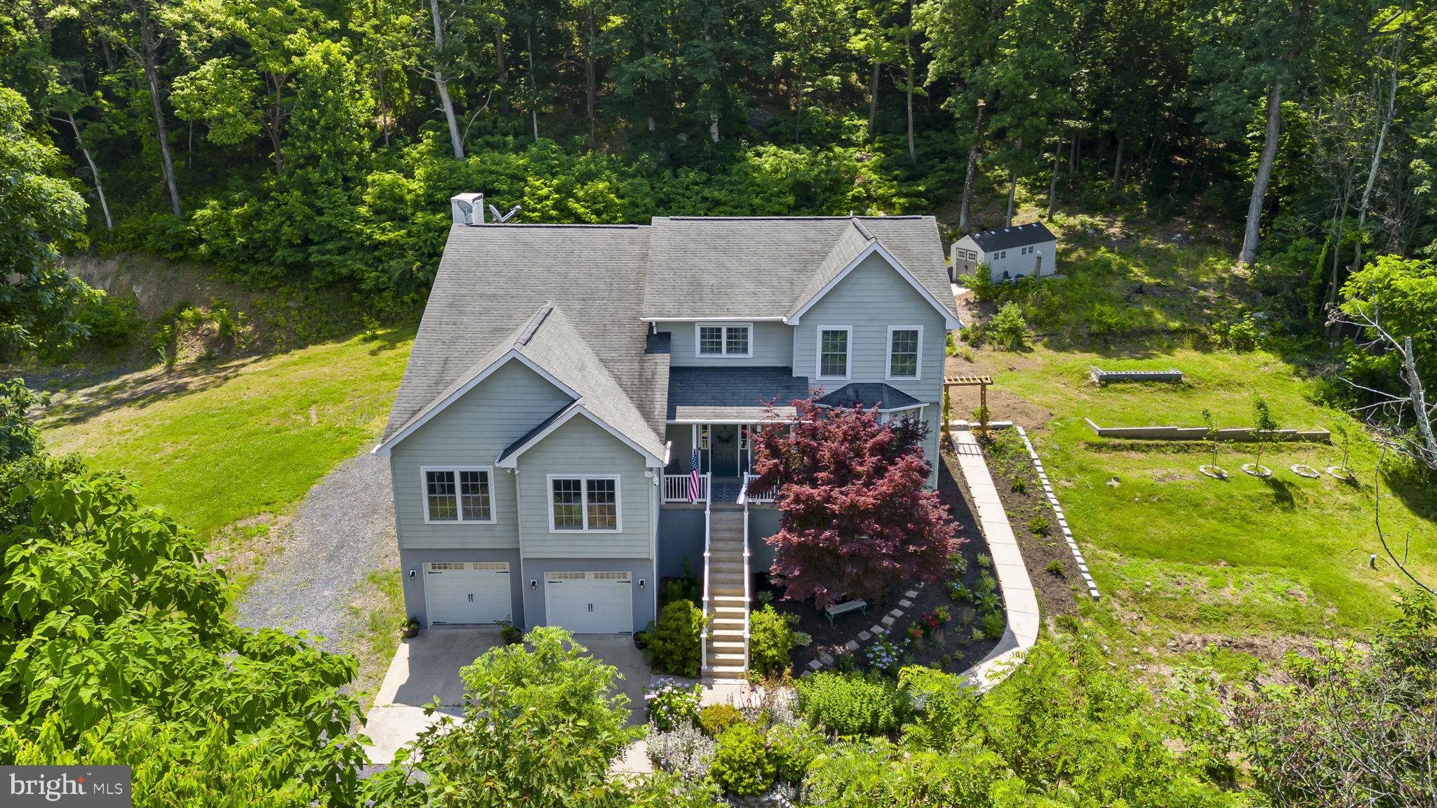 208 MARKHAM FARM ROAD