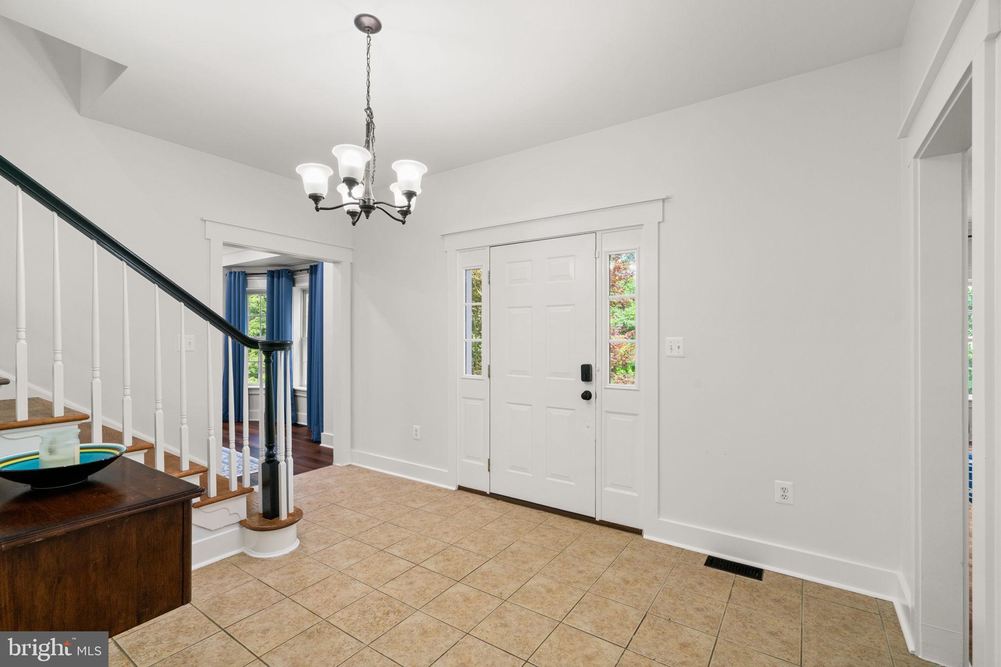 208 MARKHAM FARM ROAD