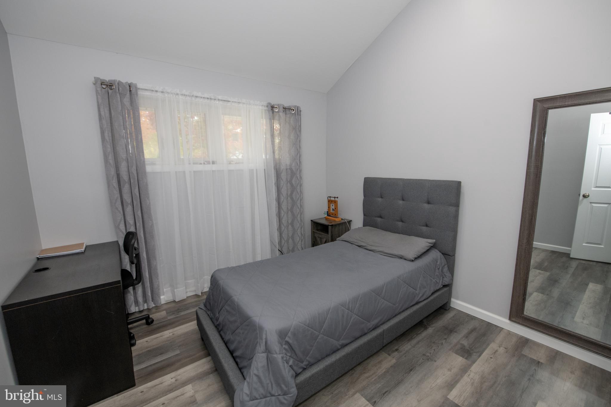 CASEY GDNS - Residential