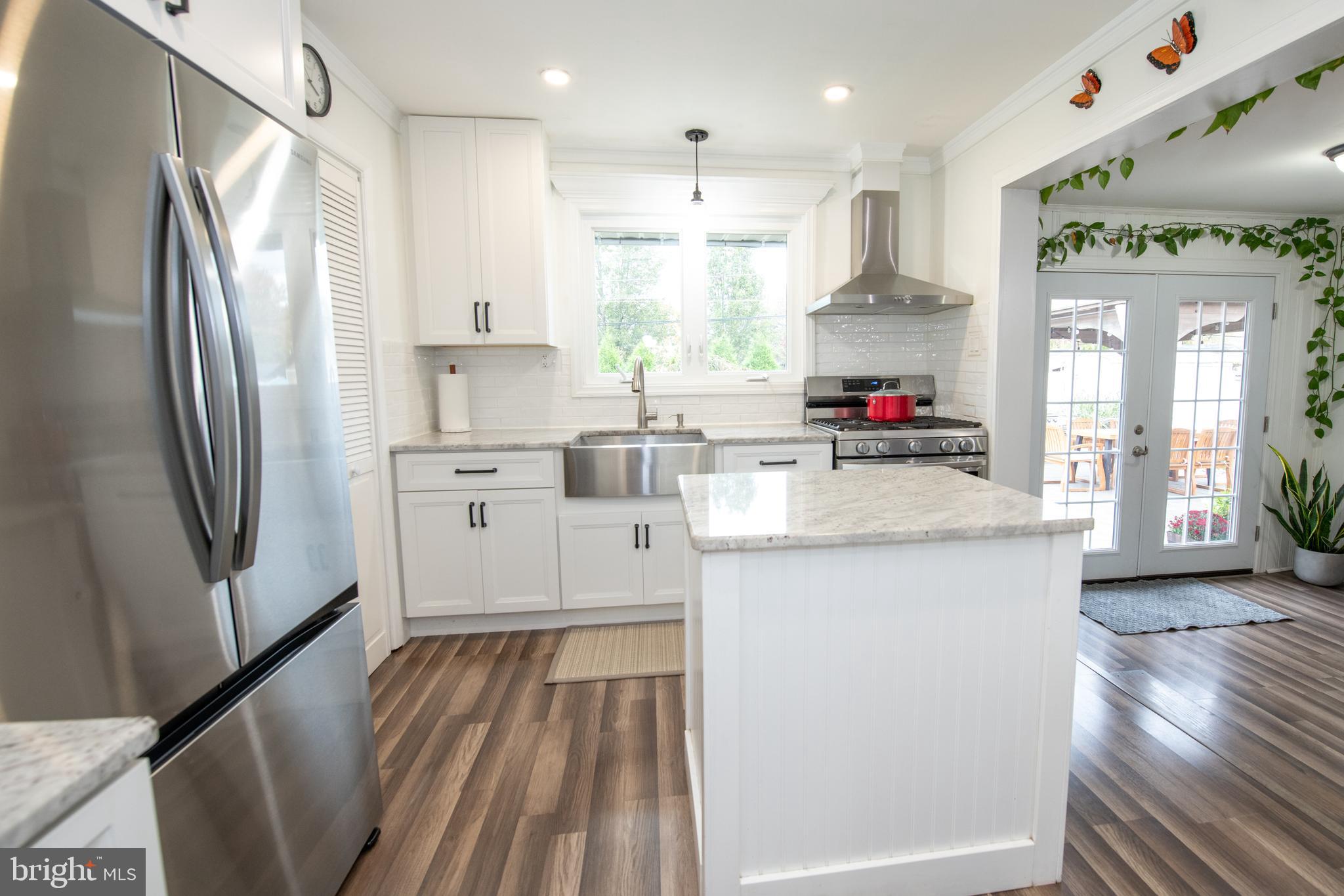 CASEY GDNS - Residential