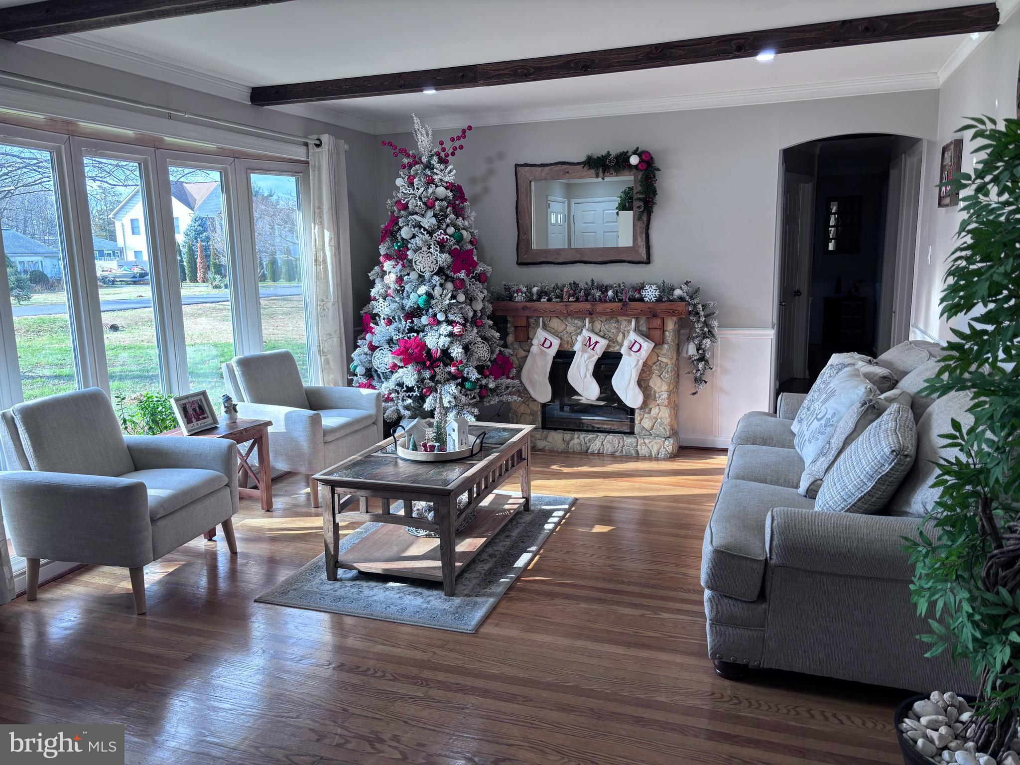 CASEY GDNS - Residential