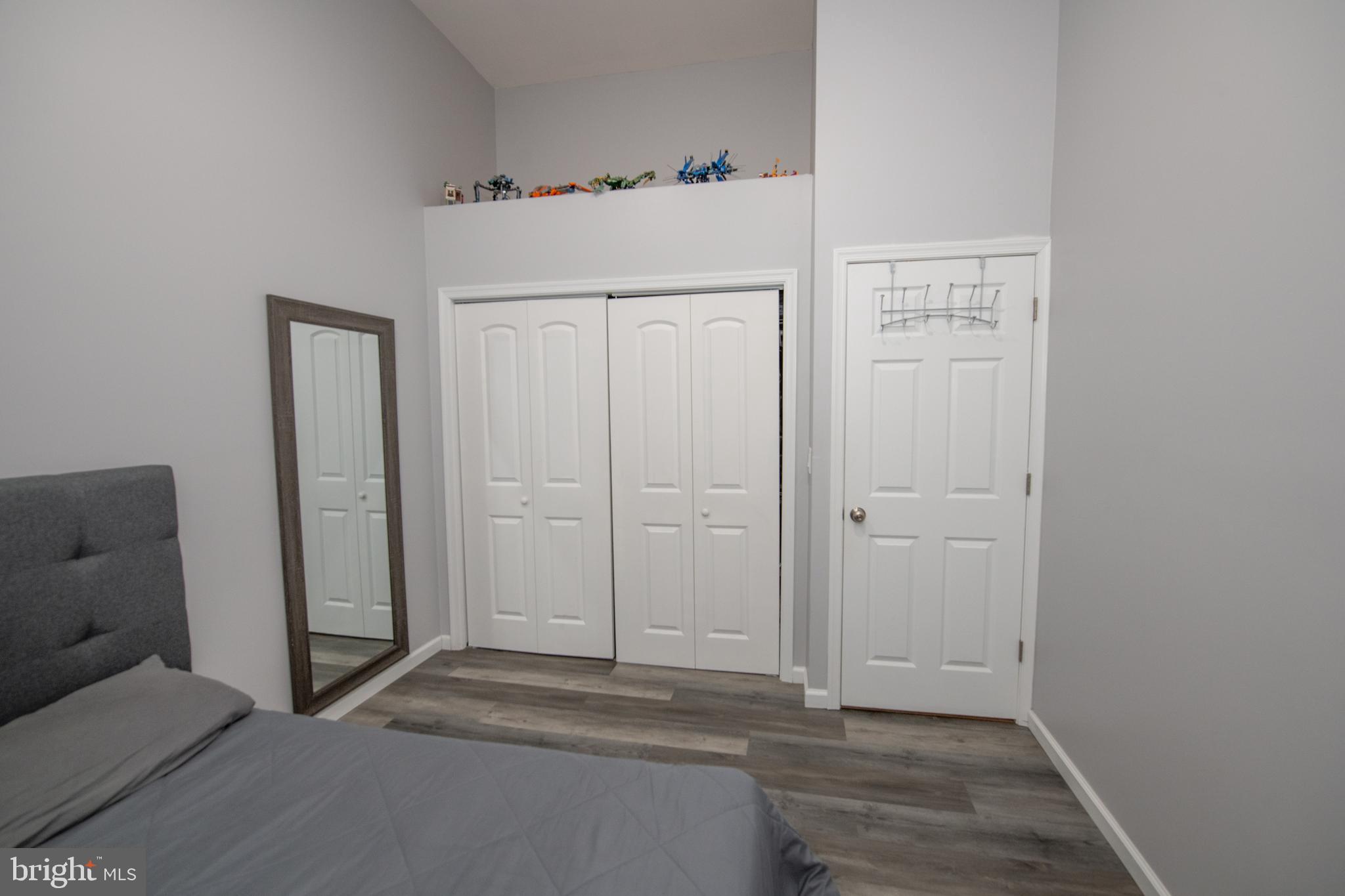 CASEY GDNS - Residential