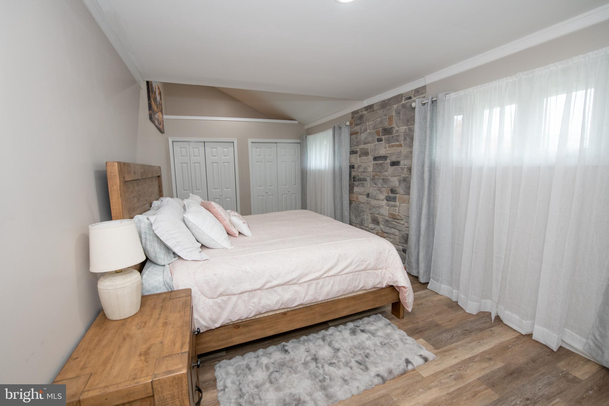 CASEY GDNS - Residential